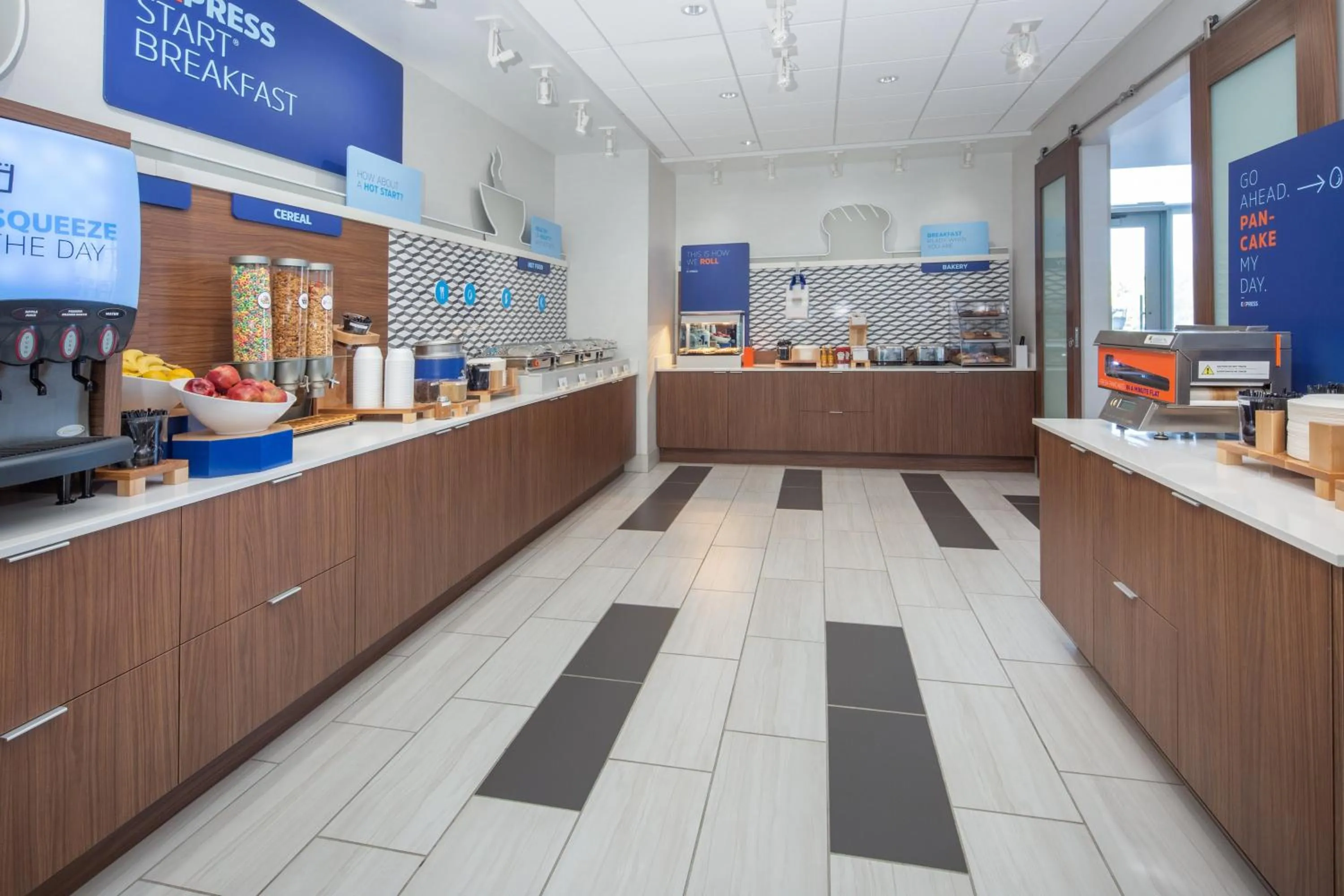 Breakfast in Holiday Inn Express & Suites Chico by IHG