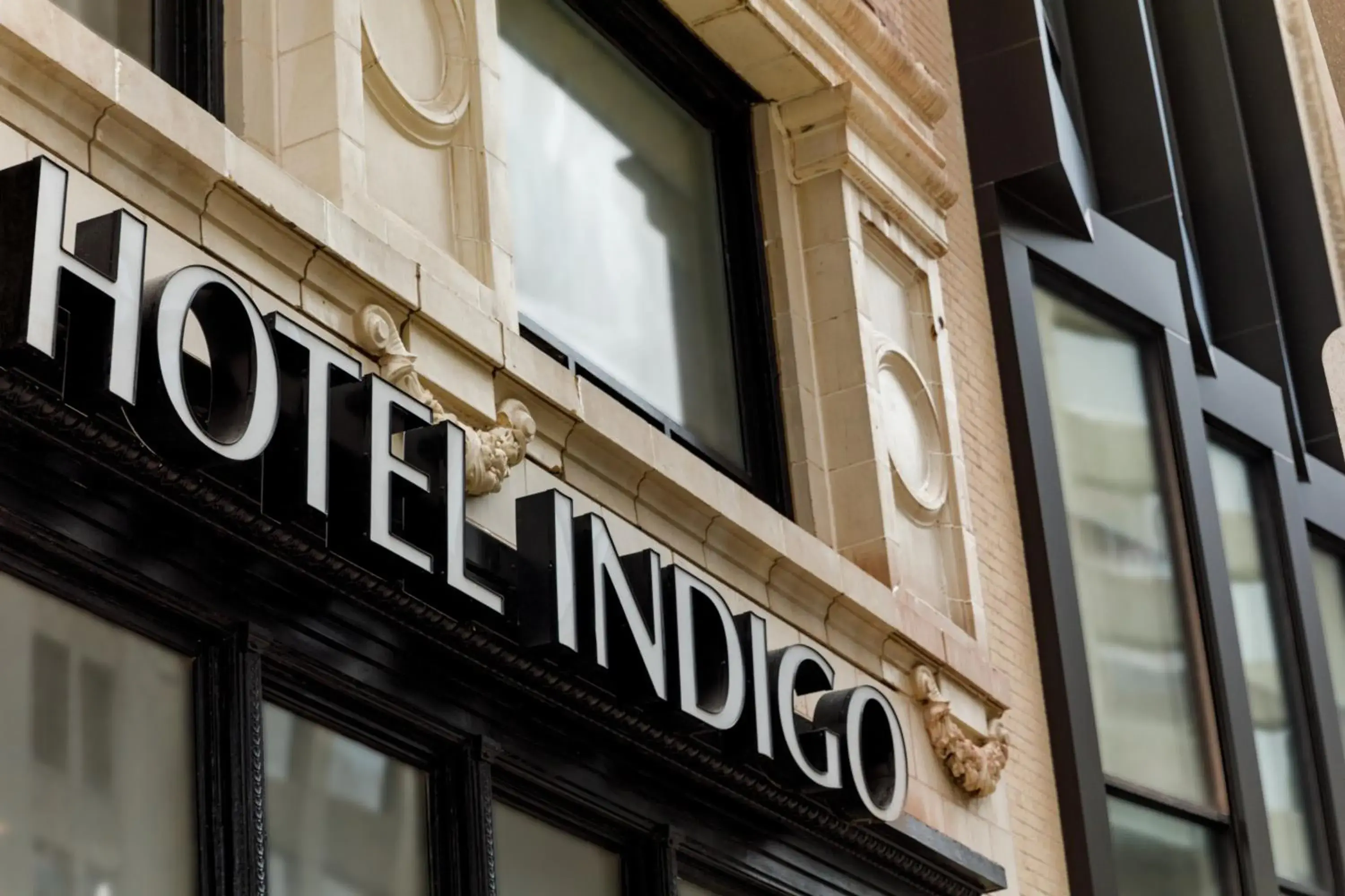Property building in Hotel Indigo - St. Louis - Downtown by IHG Property building in Hotel Indigo - St. Louis - Downtown by IHG