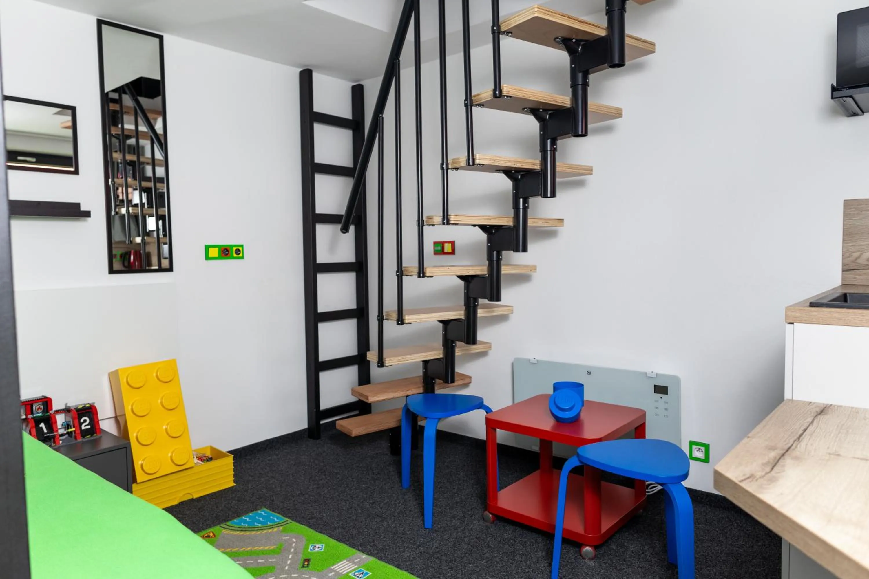 Hotel a Museum of Bricks