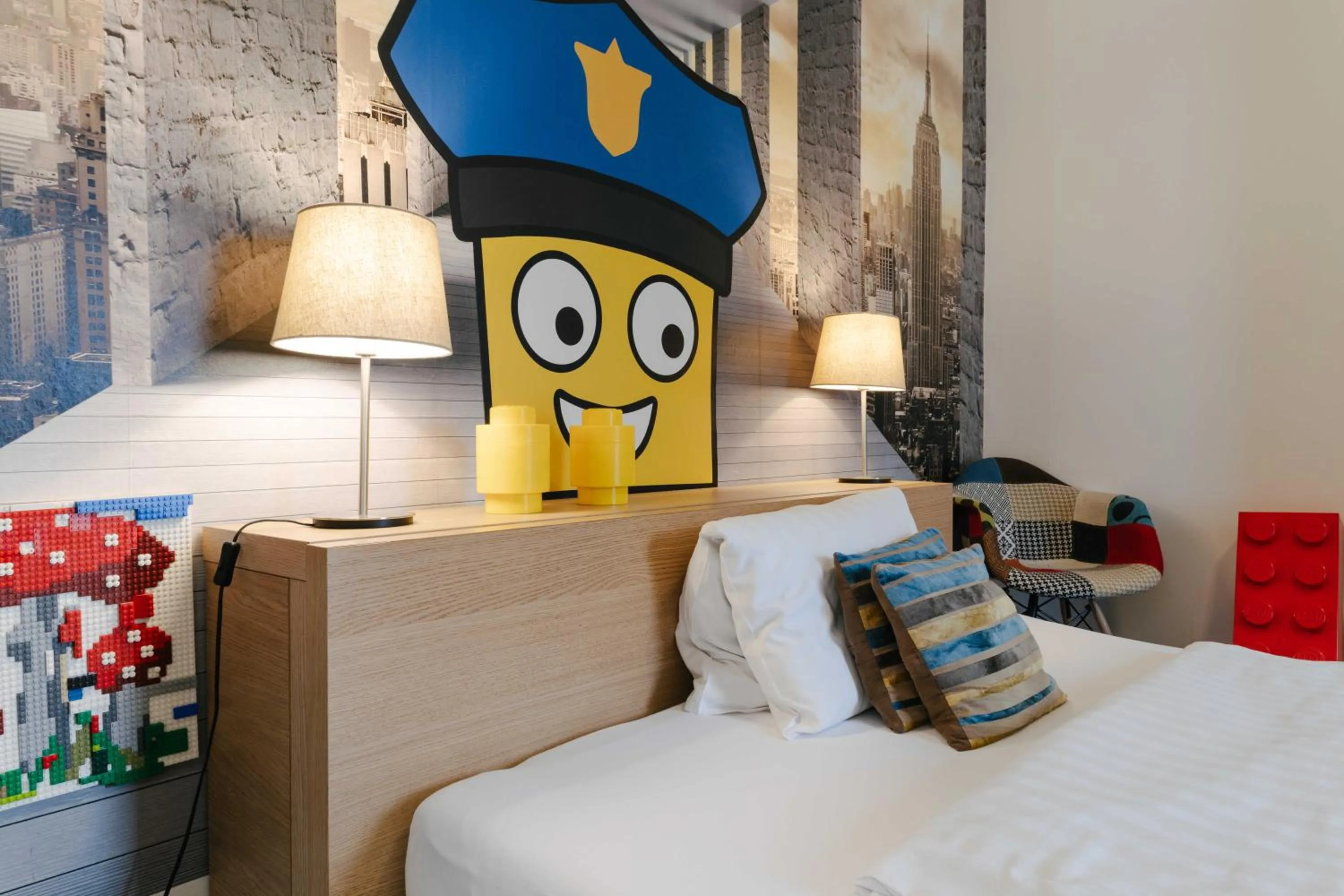 Bed in Hotel a Museum of Bricks