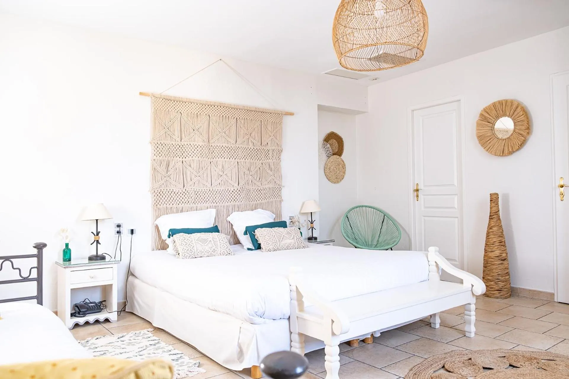 Bed in Logis hôtel et restaurant La Bastide Cabezac