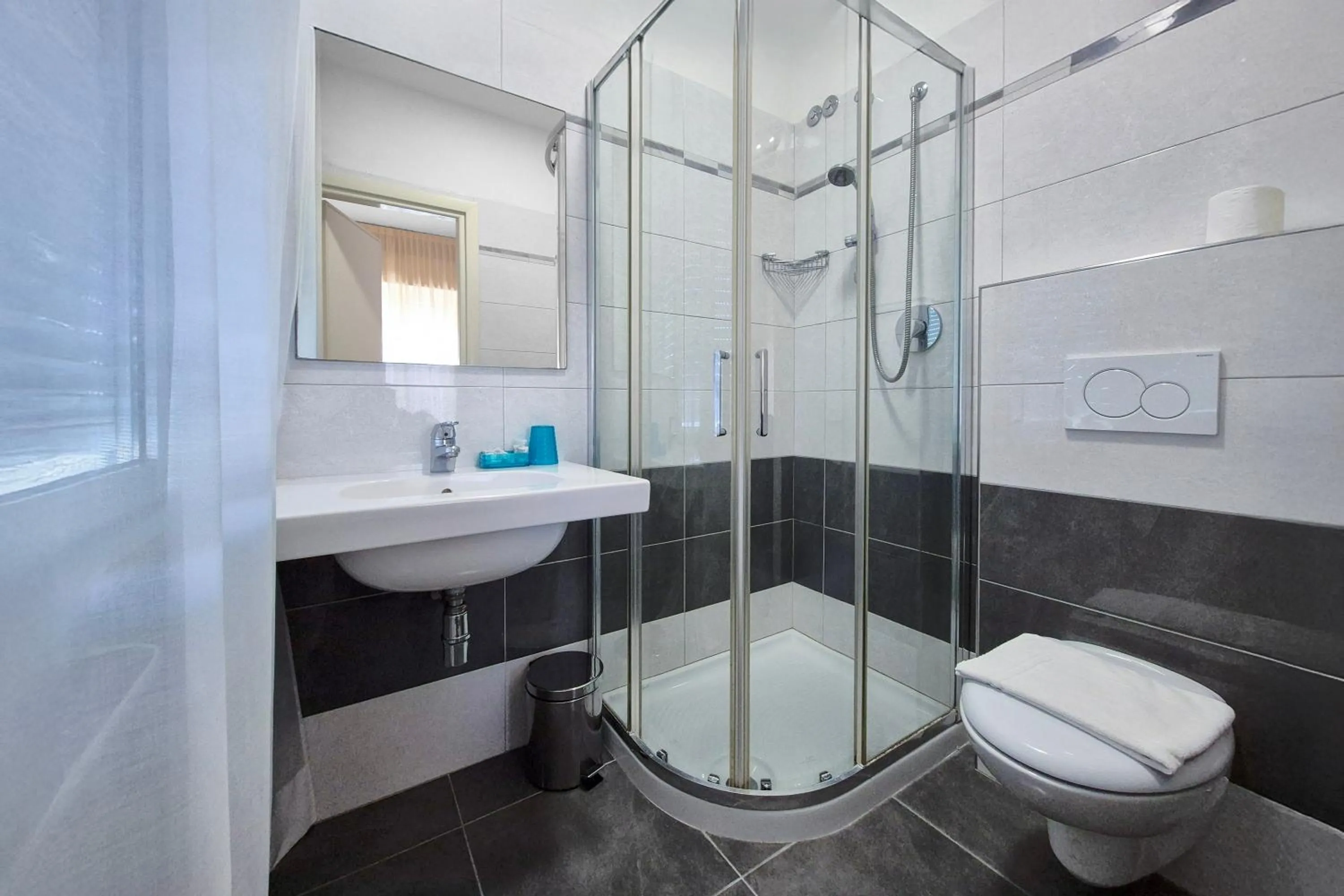 Bathroom in Hotel Bridge