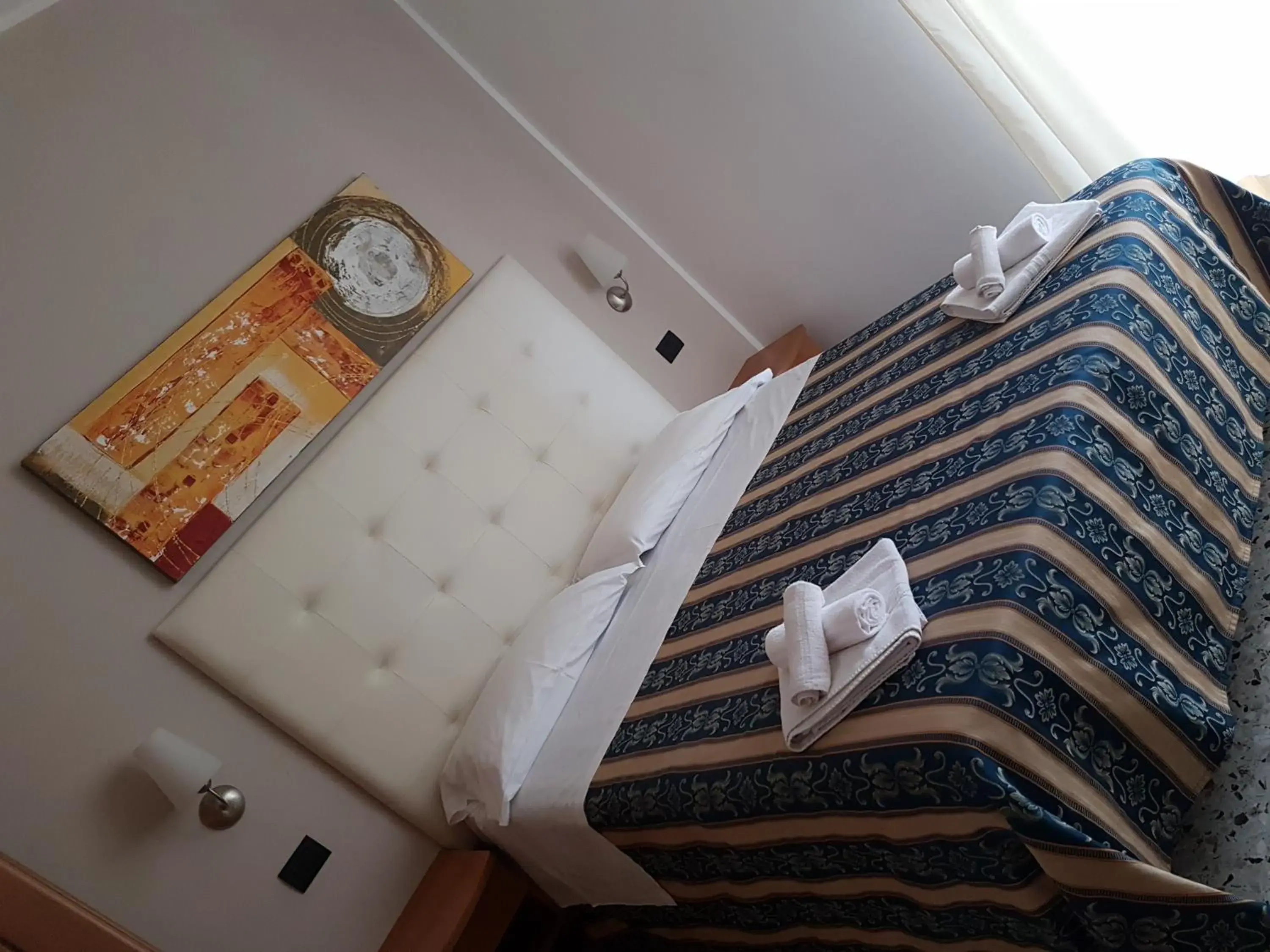 Bedroom, Bed in Hotel Bridge