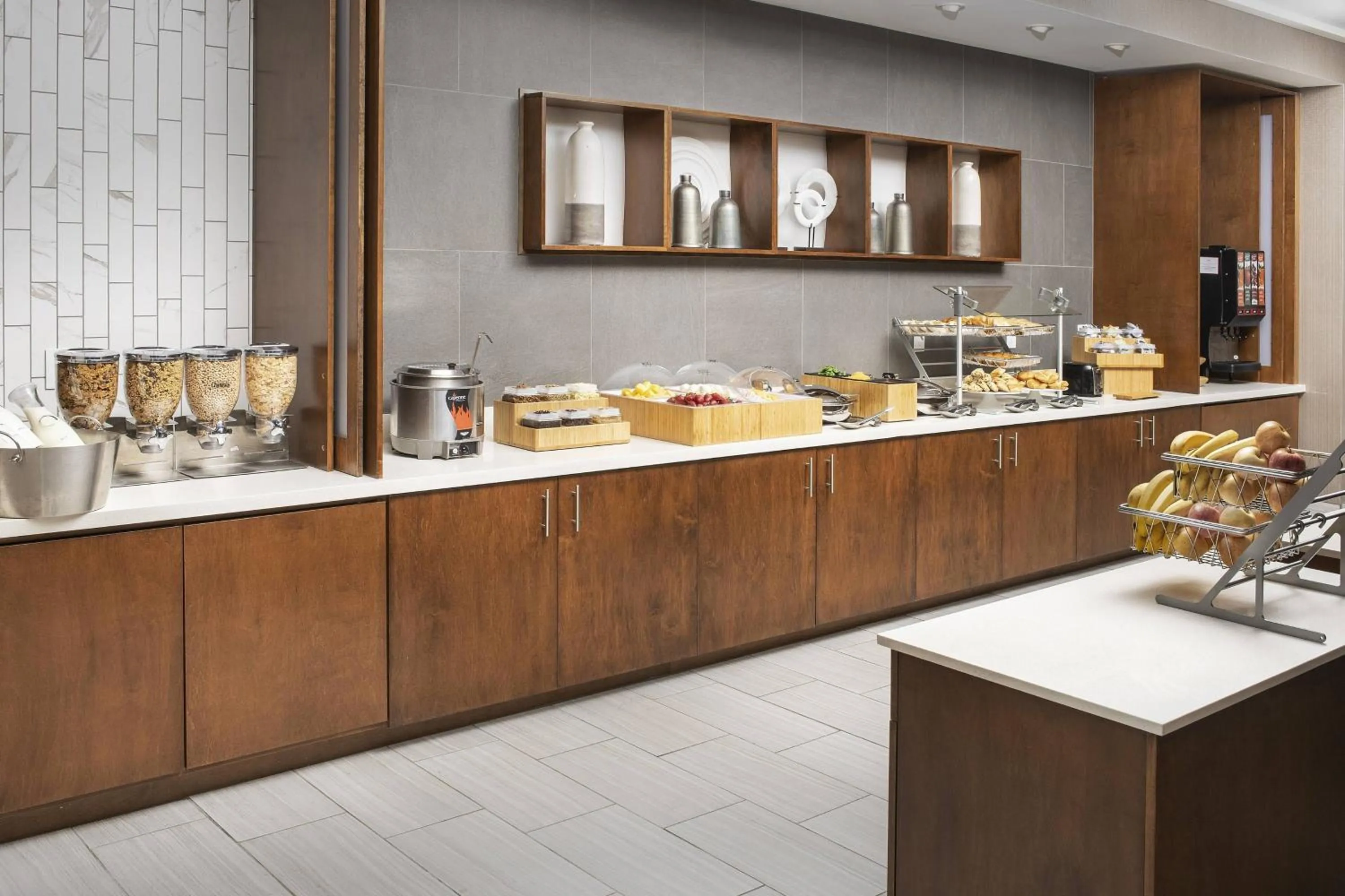 Breakfast in SpringHill Suites by Marriott Loveland Fort Collins/Windsor