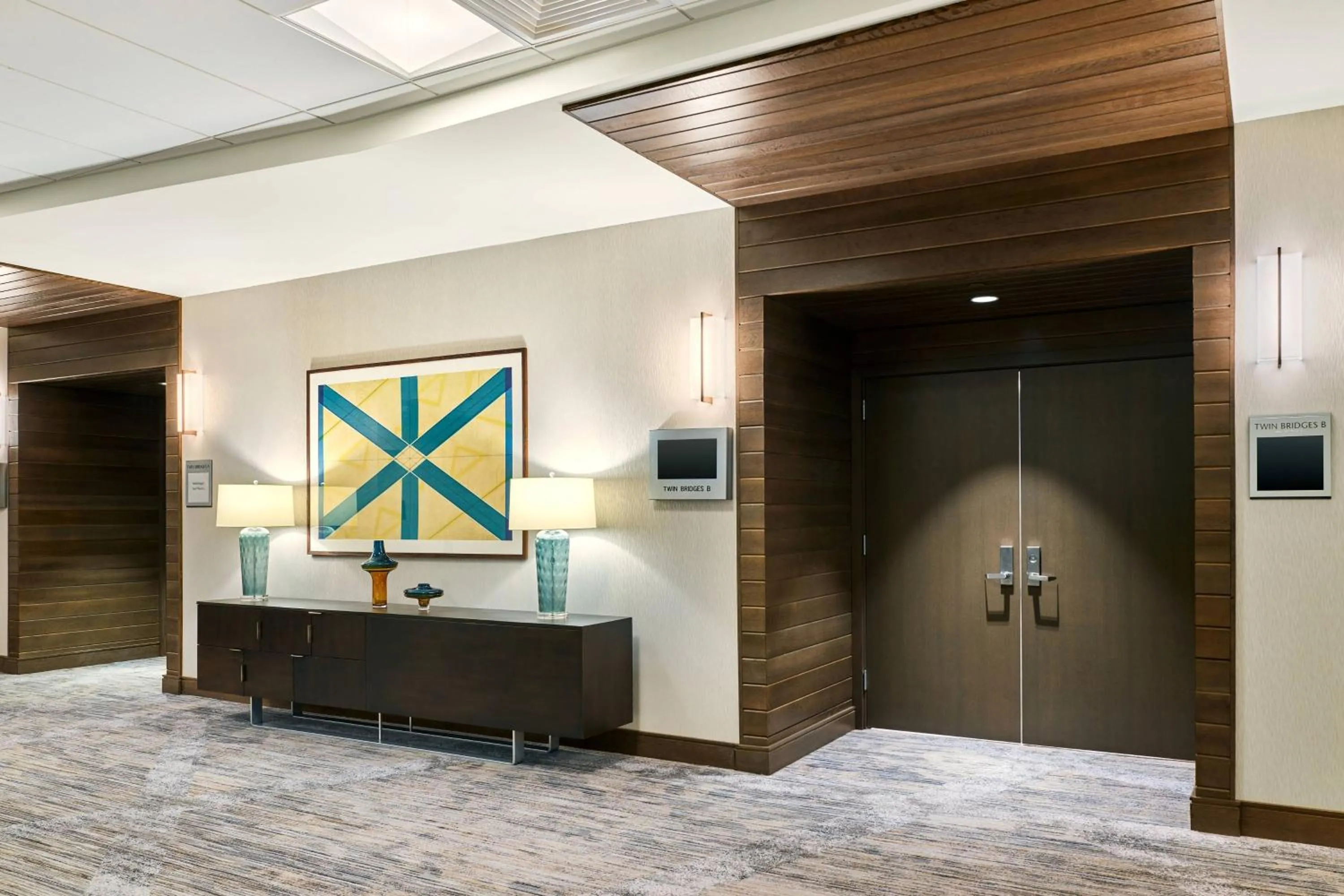 Meeting/conference room in Delta Hotels by Marriott Ashland Downtown