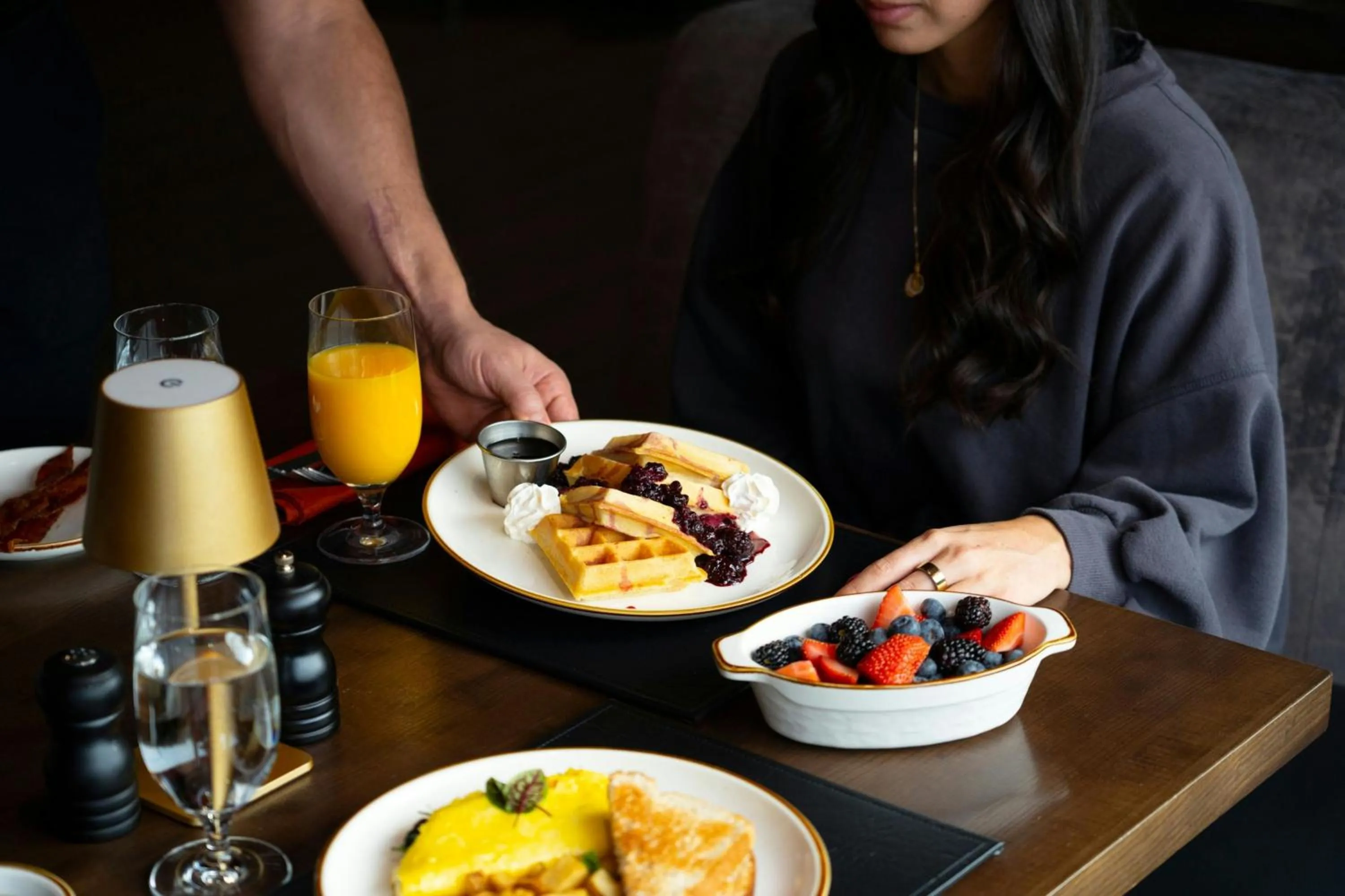 Breakfast in Delta Hotels by Marriott Ashland Downtown