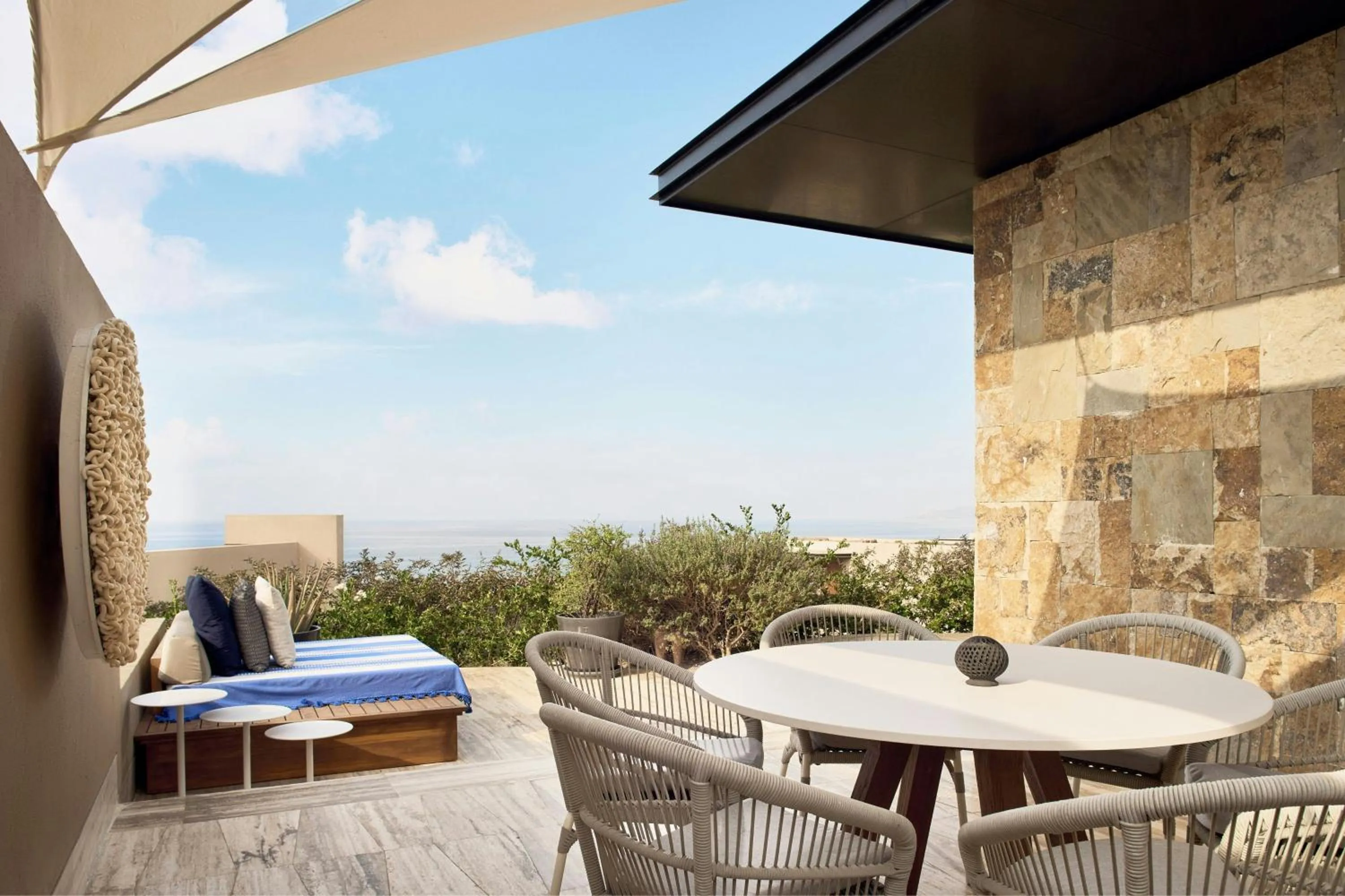 Lounge or bar in Zadun Los Cabos, a Ritz-Carlton Reserve