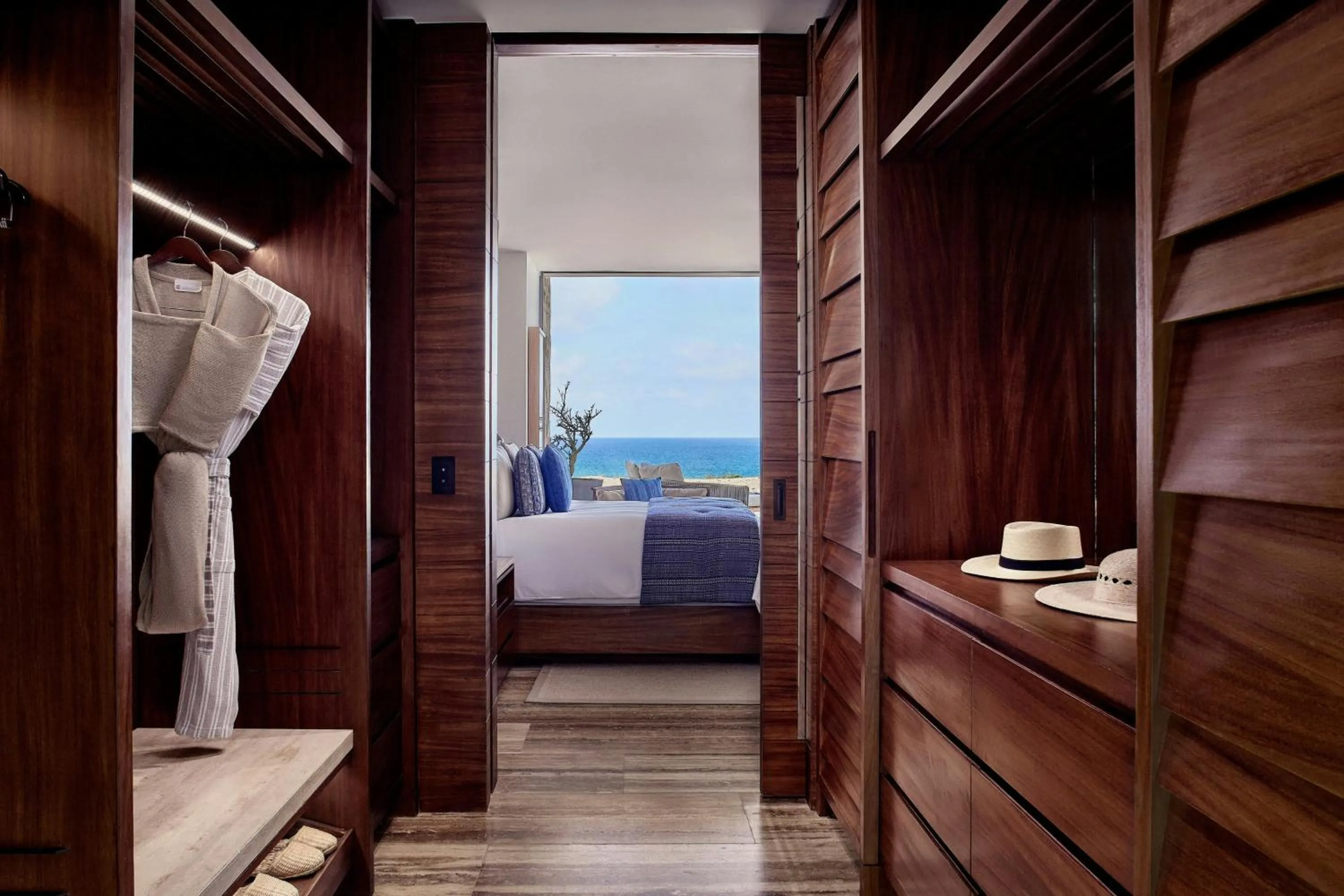 Bedroom, Bed in Zadun Los Cabos, a Ritz-Carlton Reserve