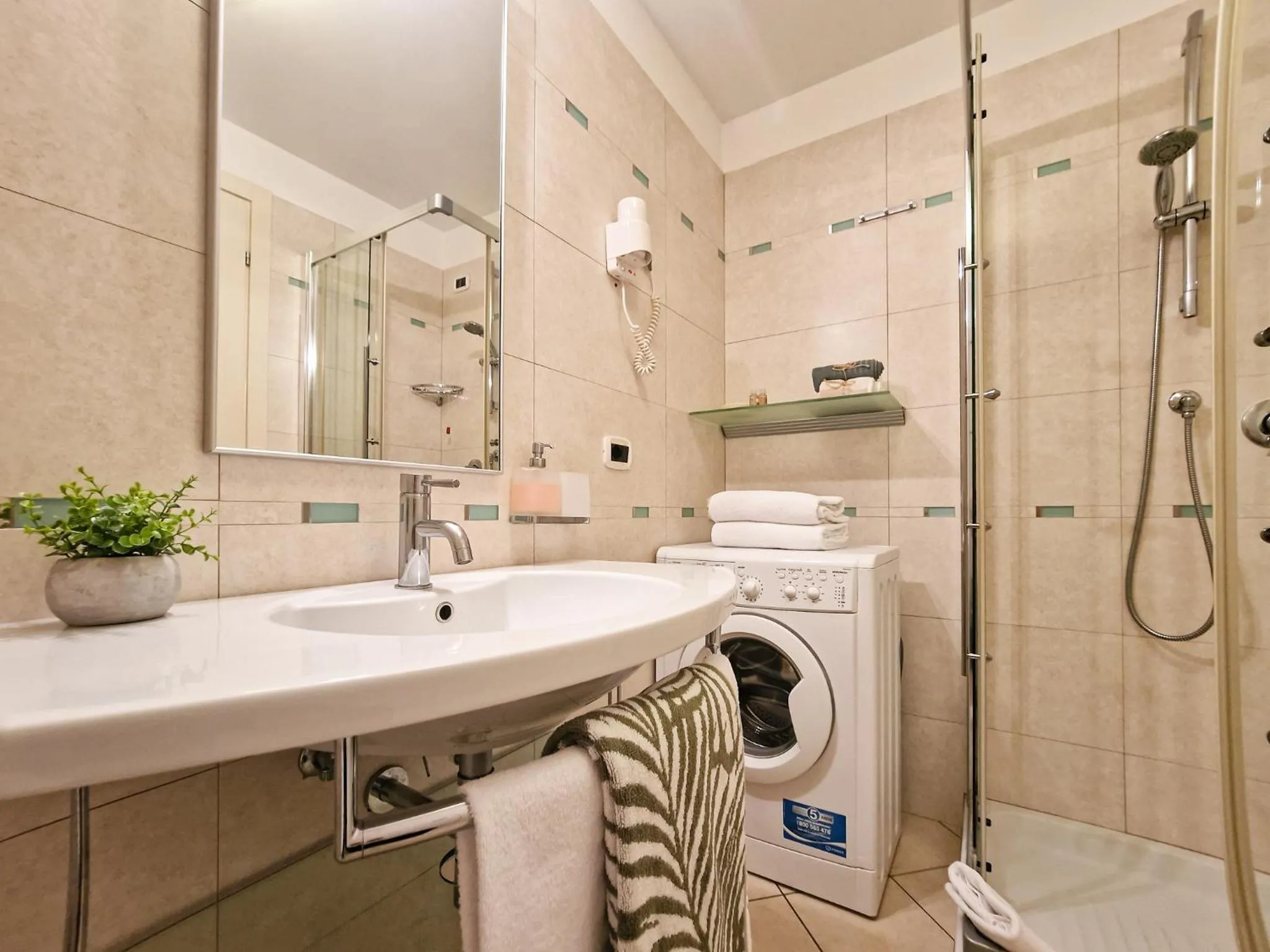 Bathroom in Ashanti Aparthotel Wellness&Spa