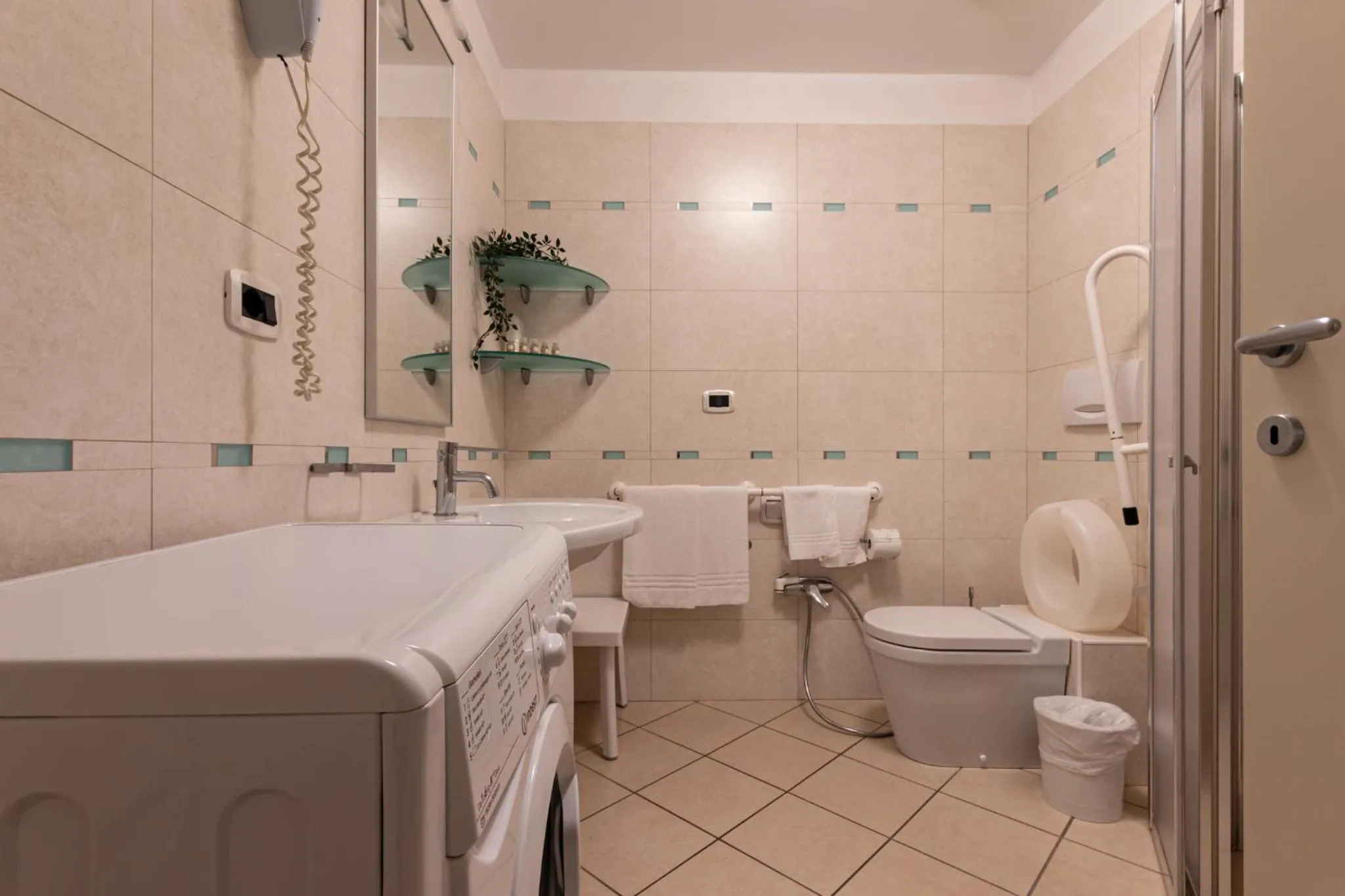 Bathroom in Ashanti Aparthotel Wellness&Spa