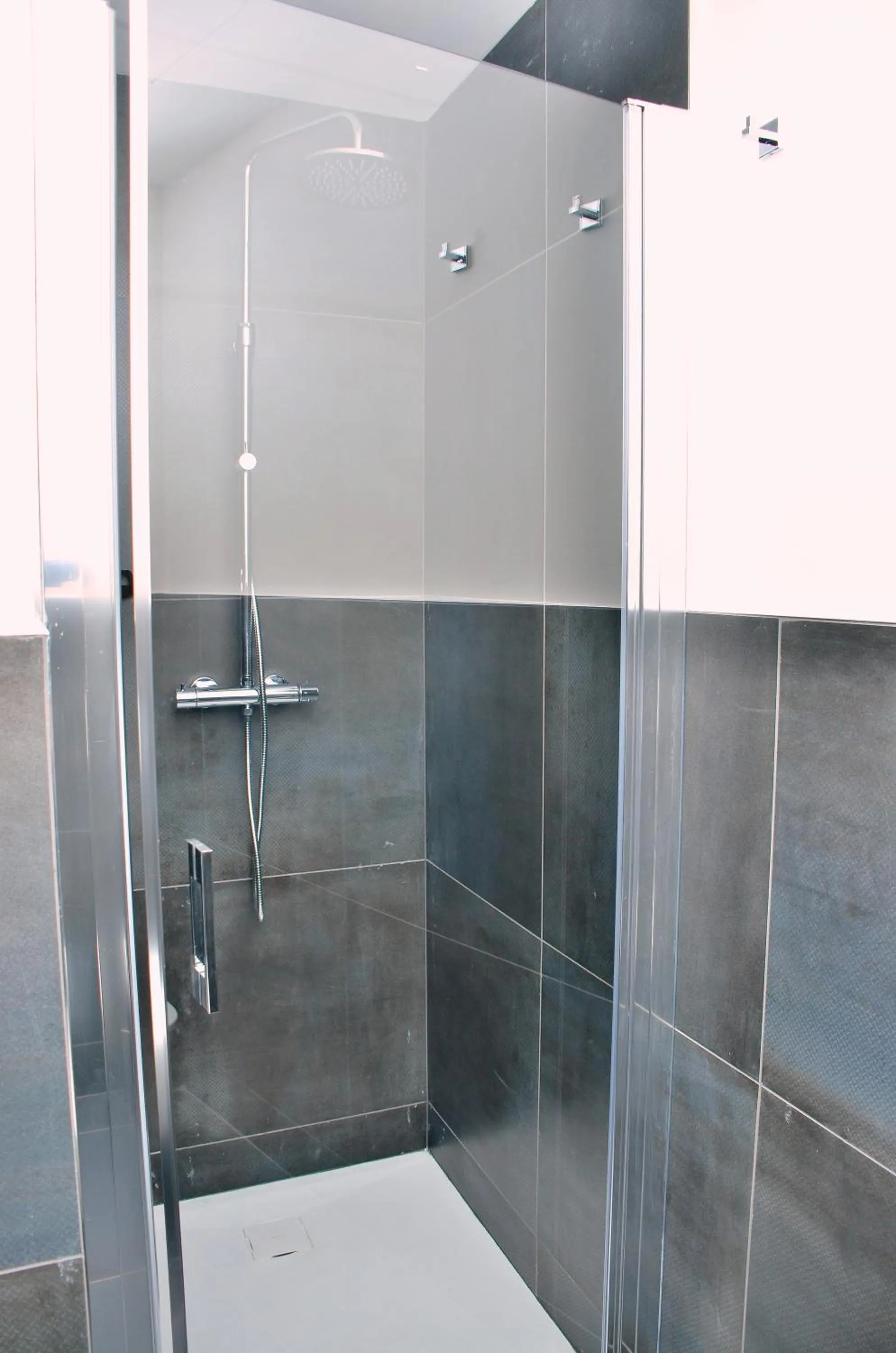 Shower in Ashanti Aparthotel Wellness&Spa