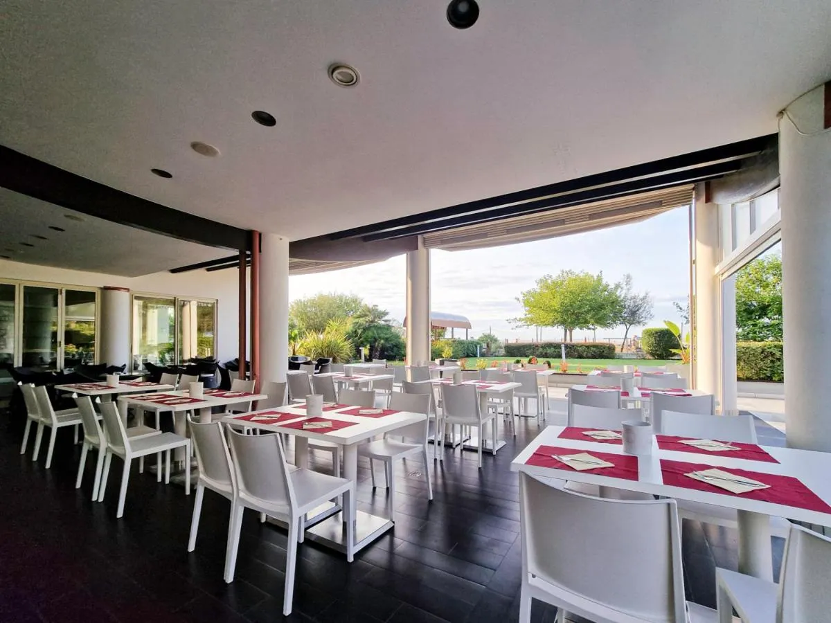 Breakfast in Ashanti Aparthotel Wellness&Spa