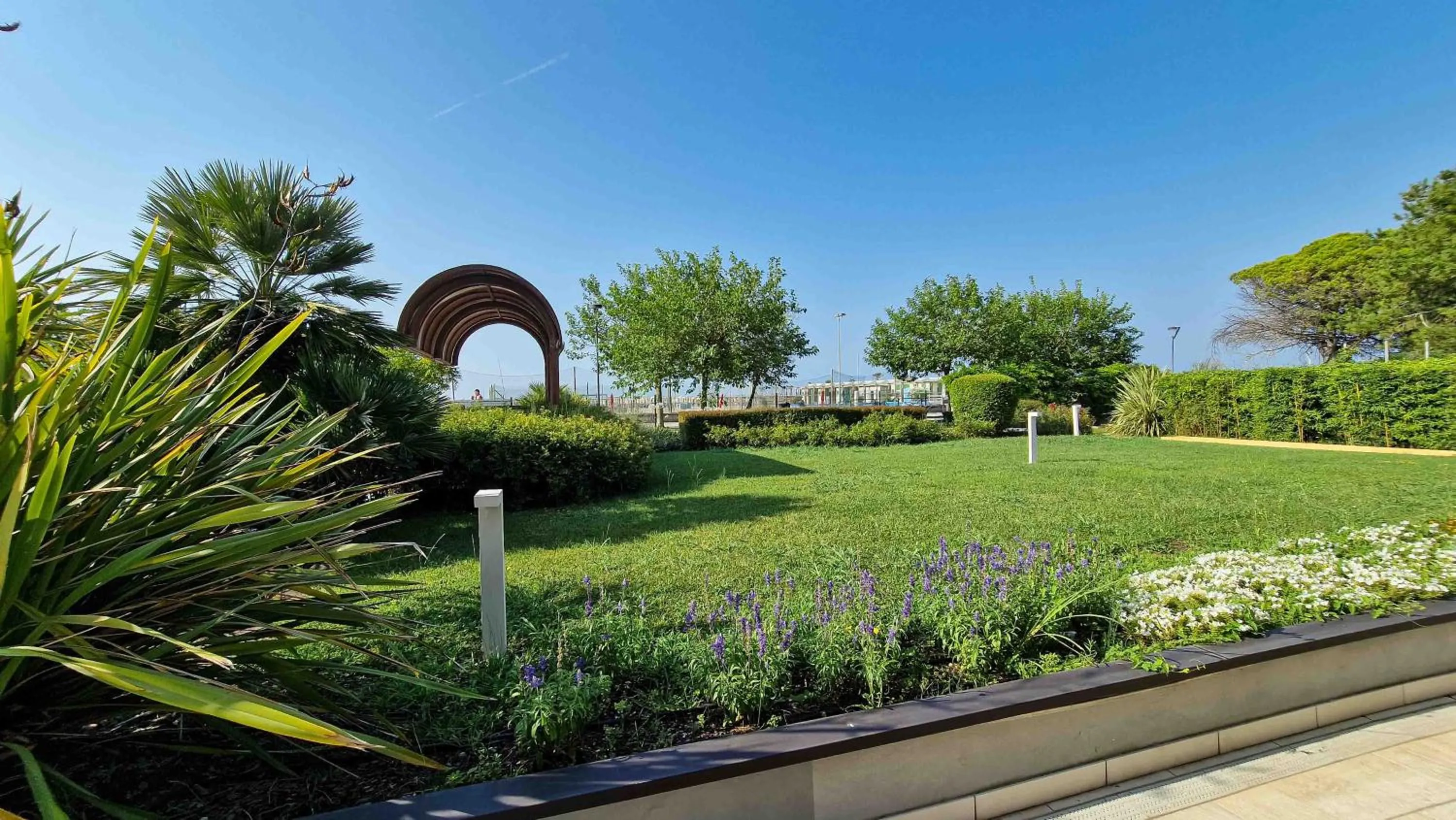 Garden view in Ashanti Aparthotel Wellness&Spa