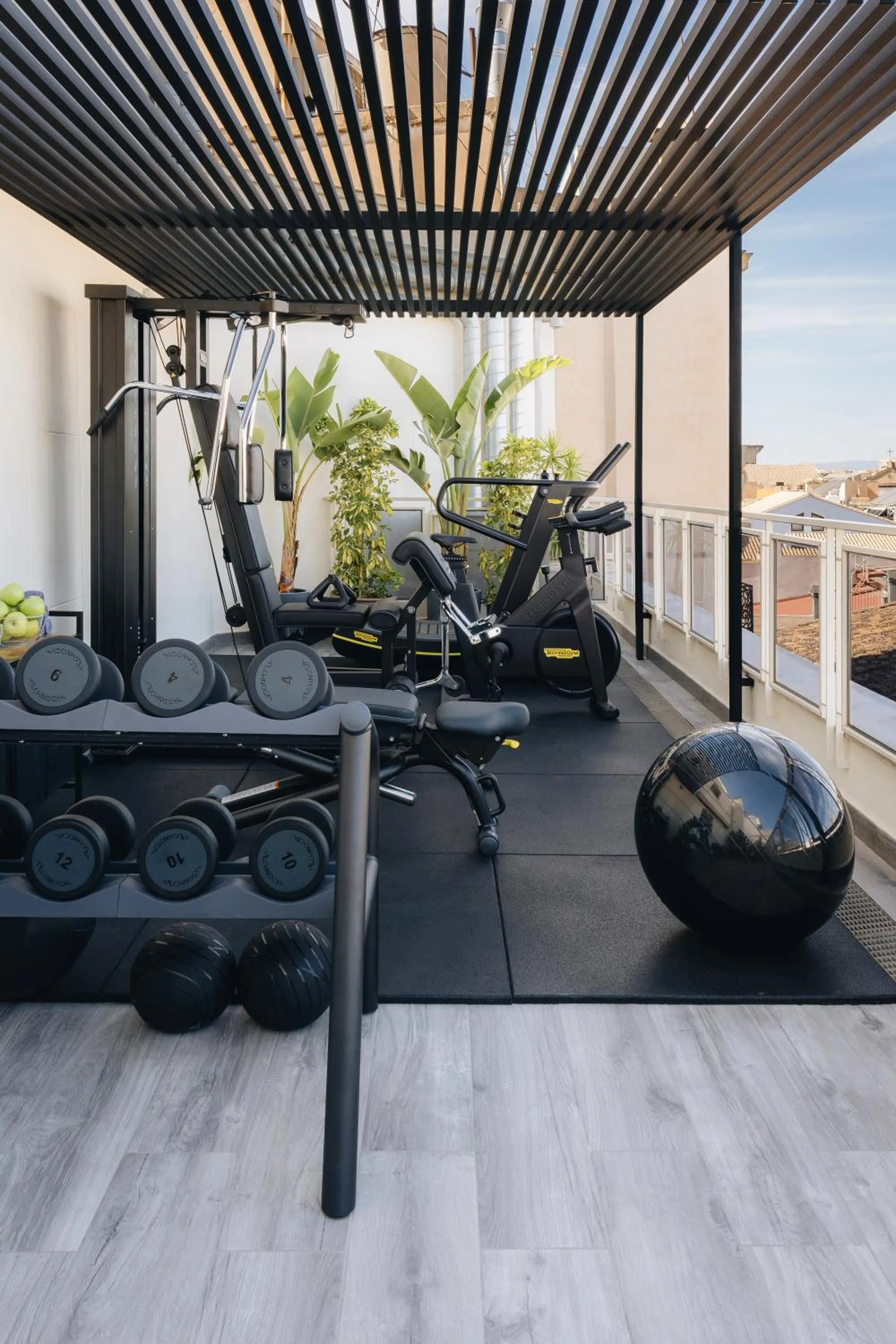 Fitness centre/facilities in Room Mate Cosmo - City Centre, Valencia
