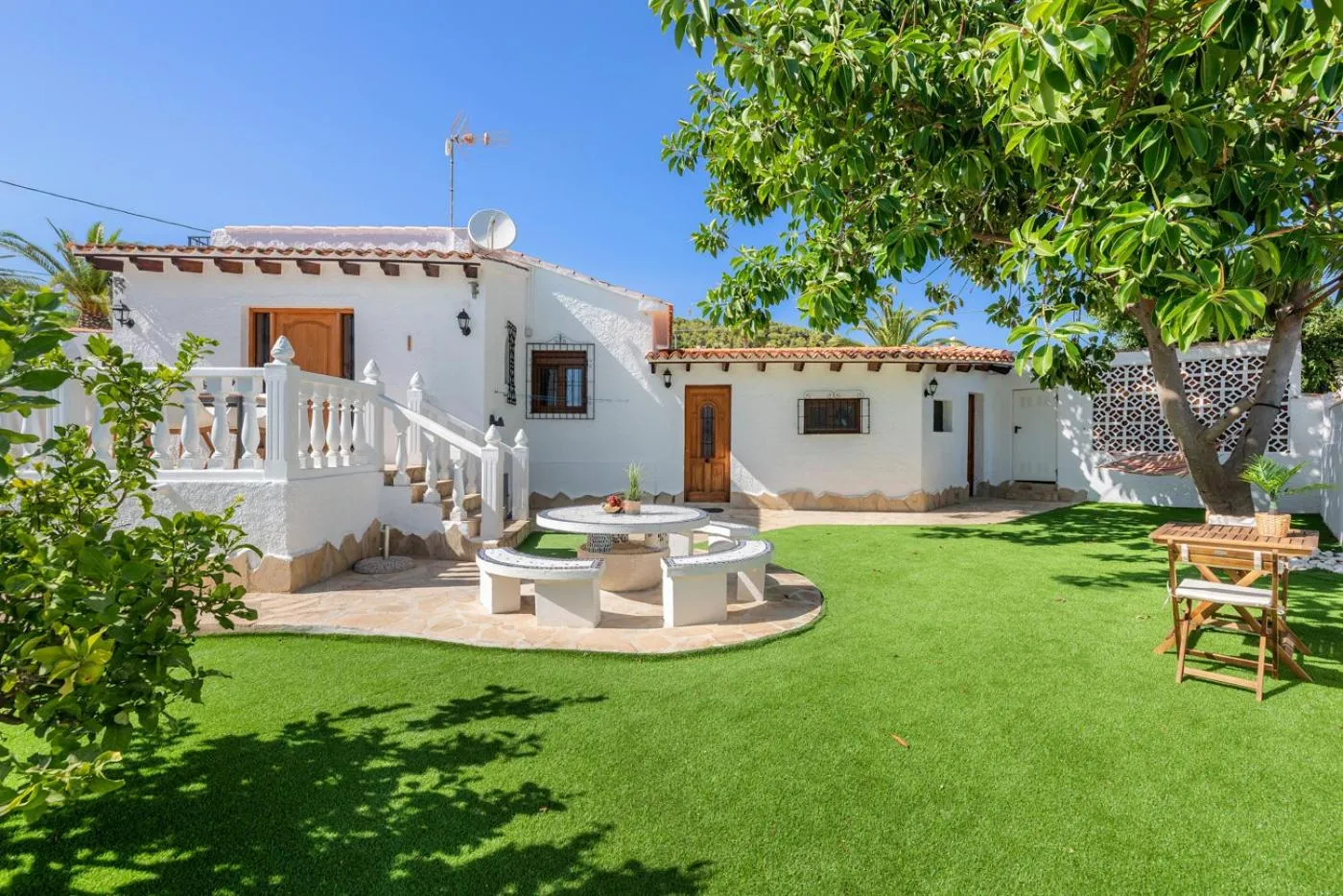 Patio in Villa Maeva - PlusHolidays