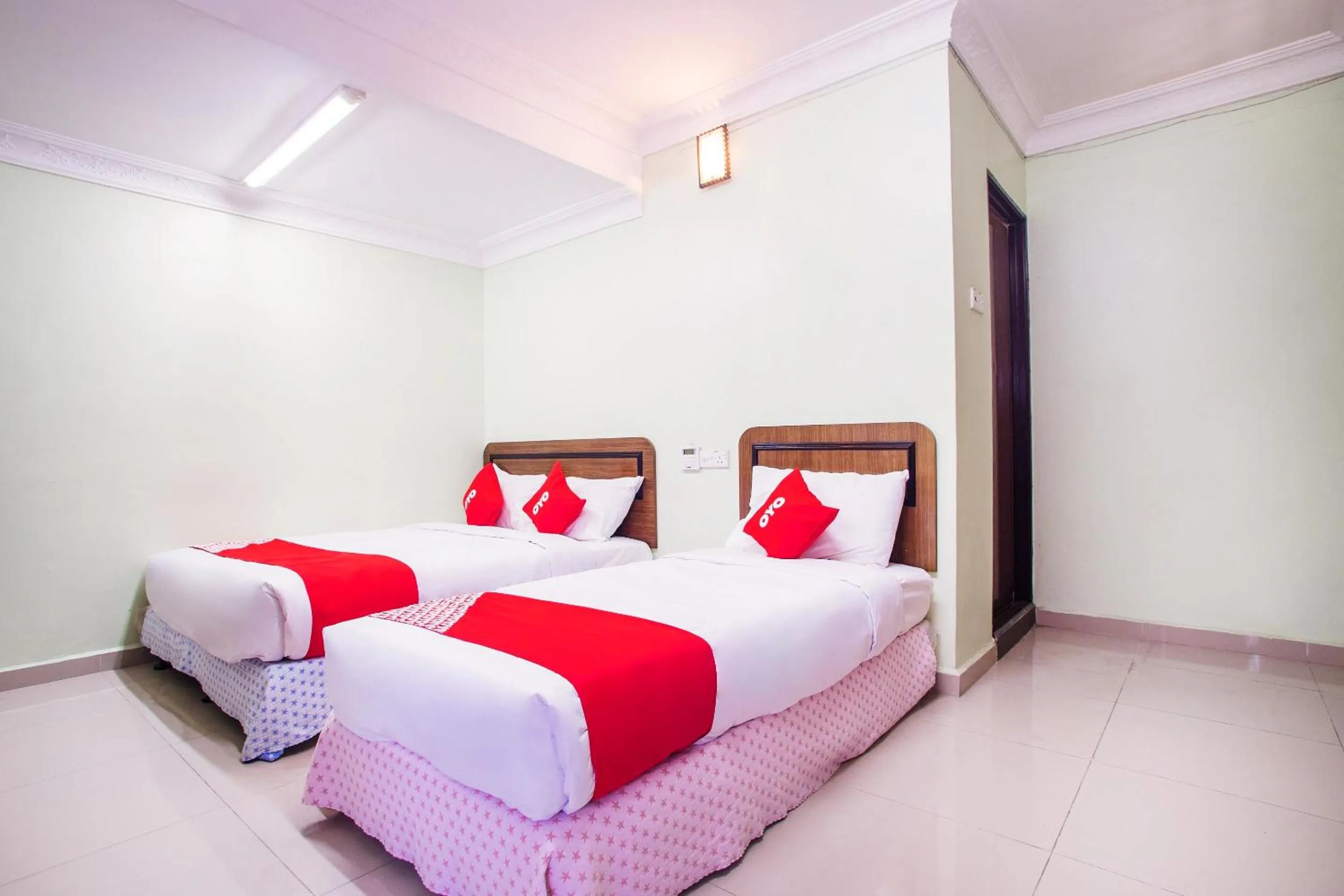 Bedroom, Bed in Hotel O Casavilla Hotel