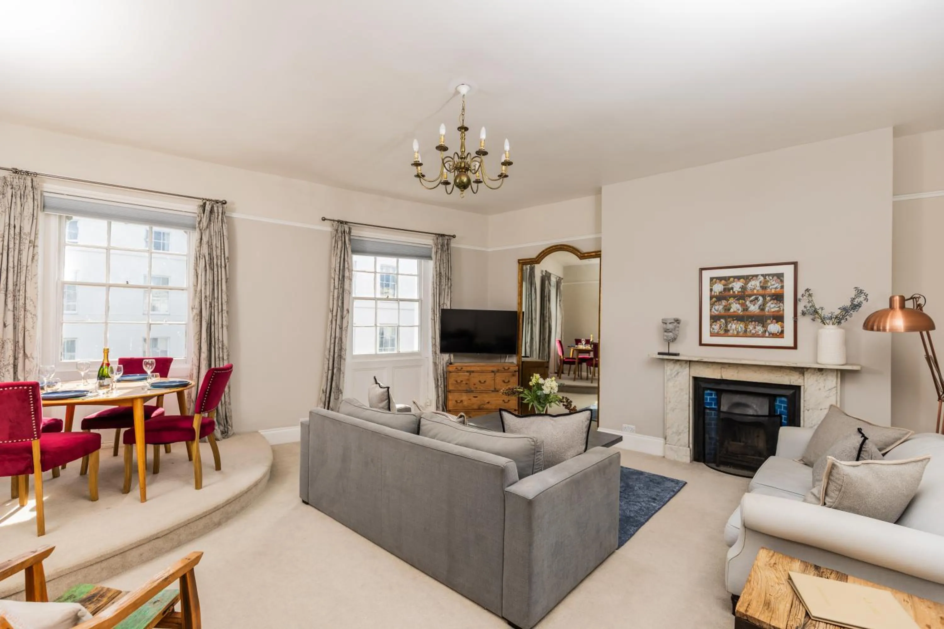 Queens Circus - Cheltenham Accommodation