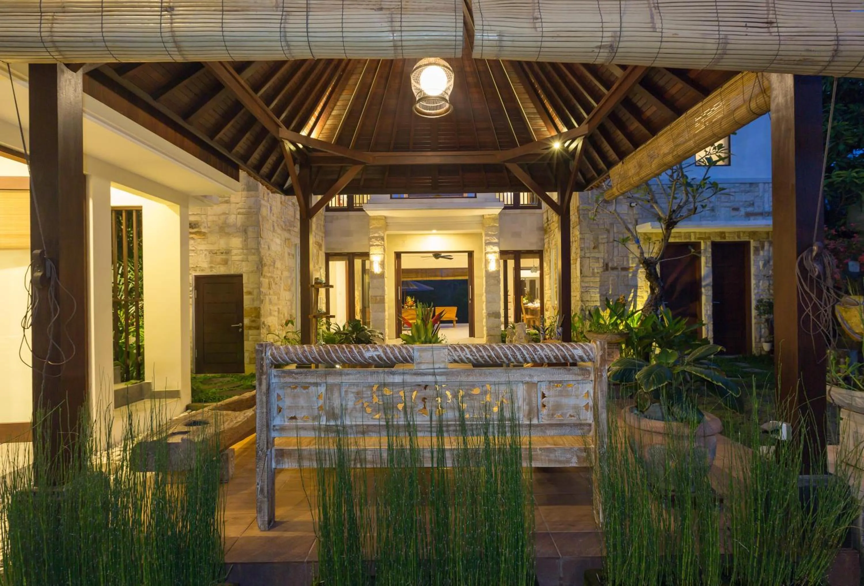 Lobby or reception in Villa Atap Padi by Nagisa Bali