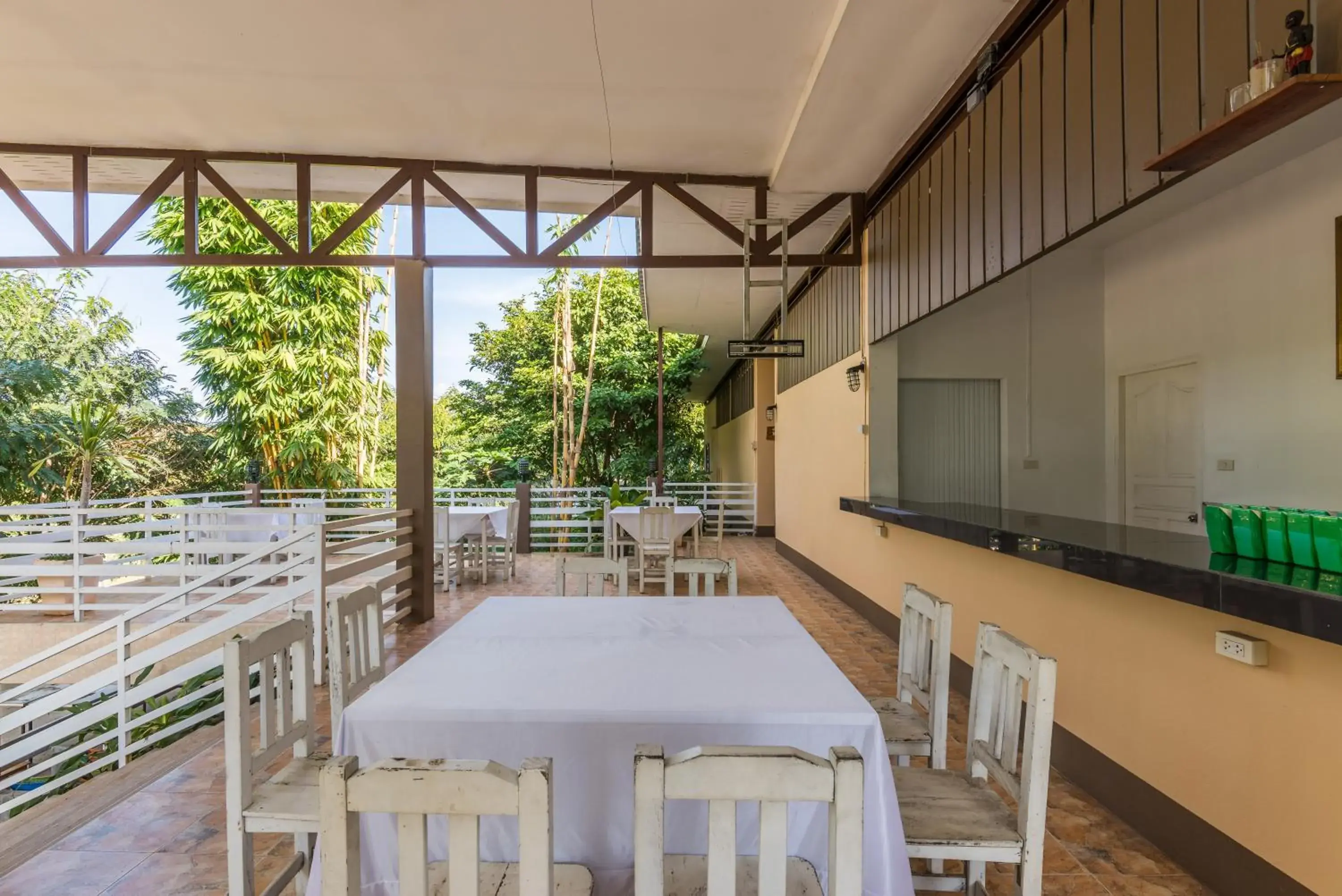 Restaurant/places to eat in ChiangRai Lake Hill Restaurant/places to eat in ChiangRai Lake Hill