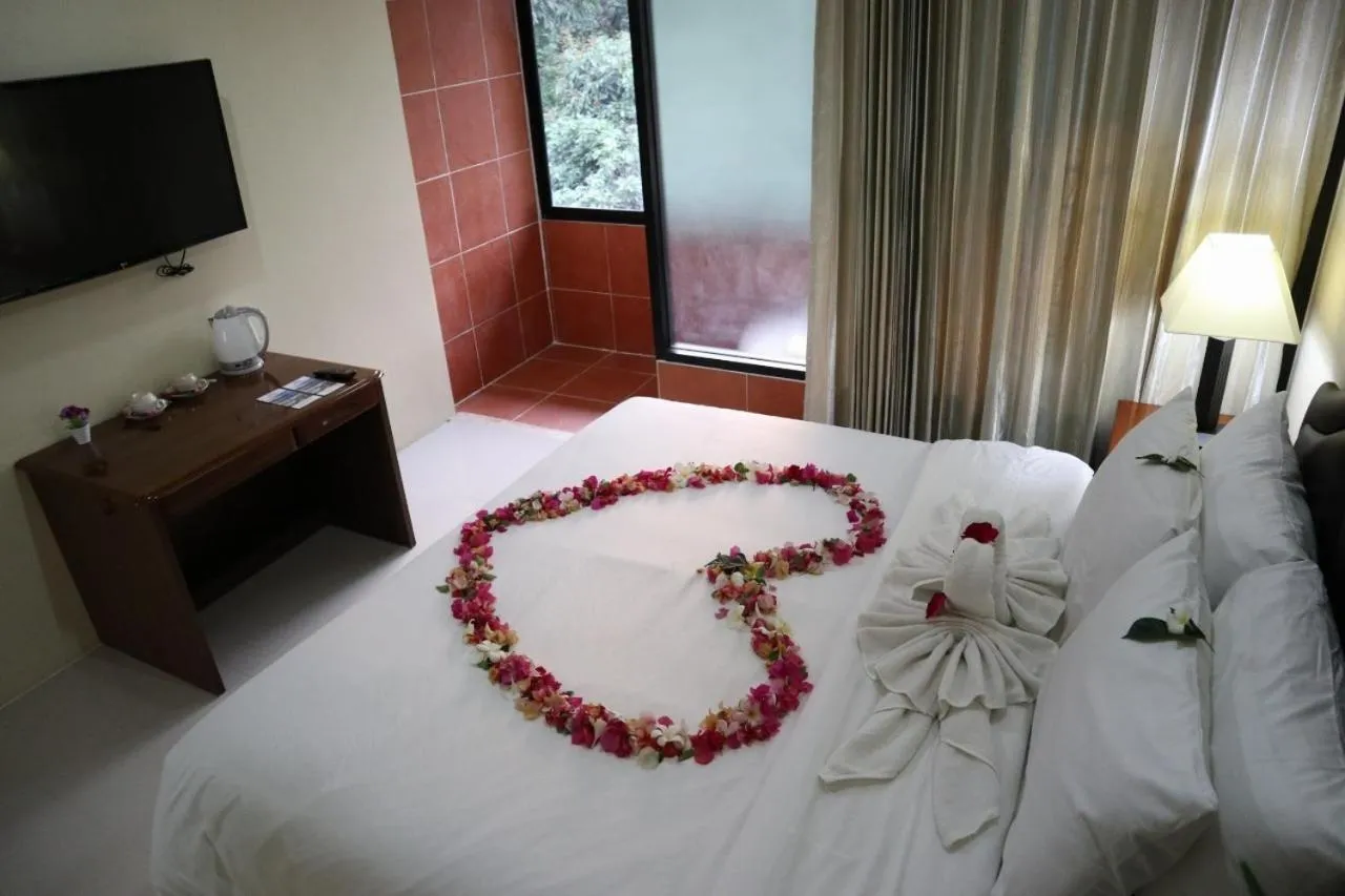 Bed in ChiangRai Lake Hill