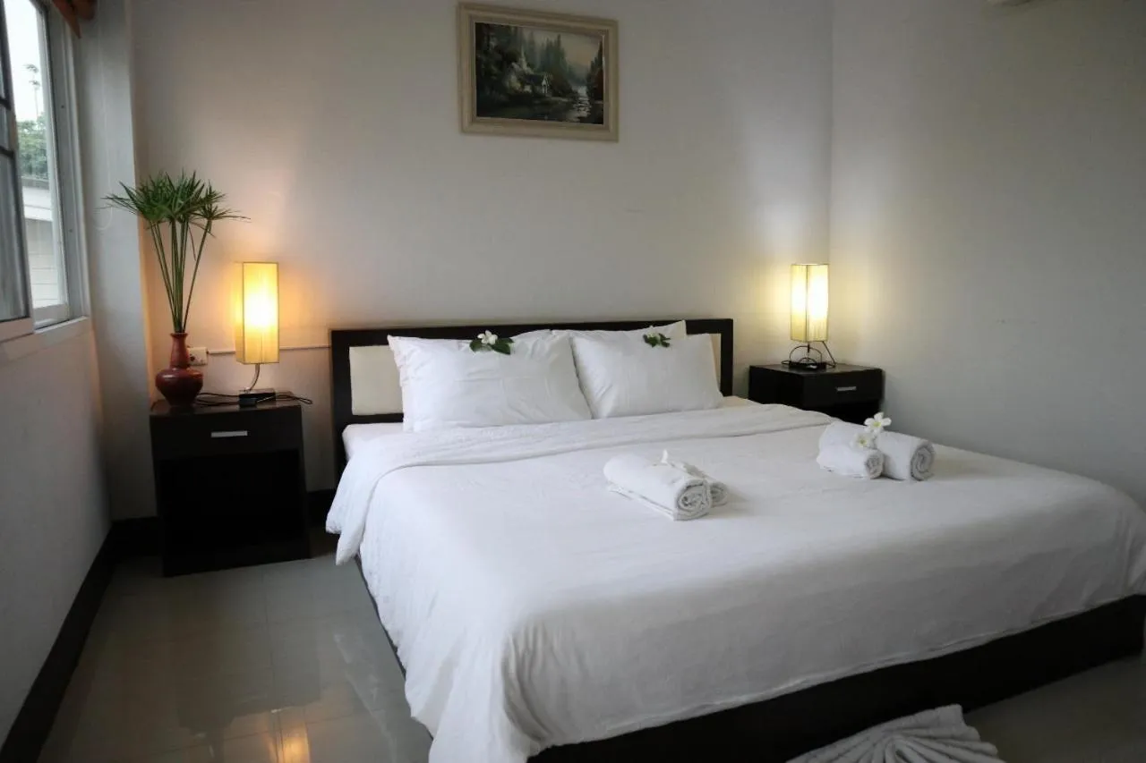 Bed in ChiangRai Lake Hill