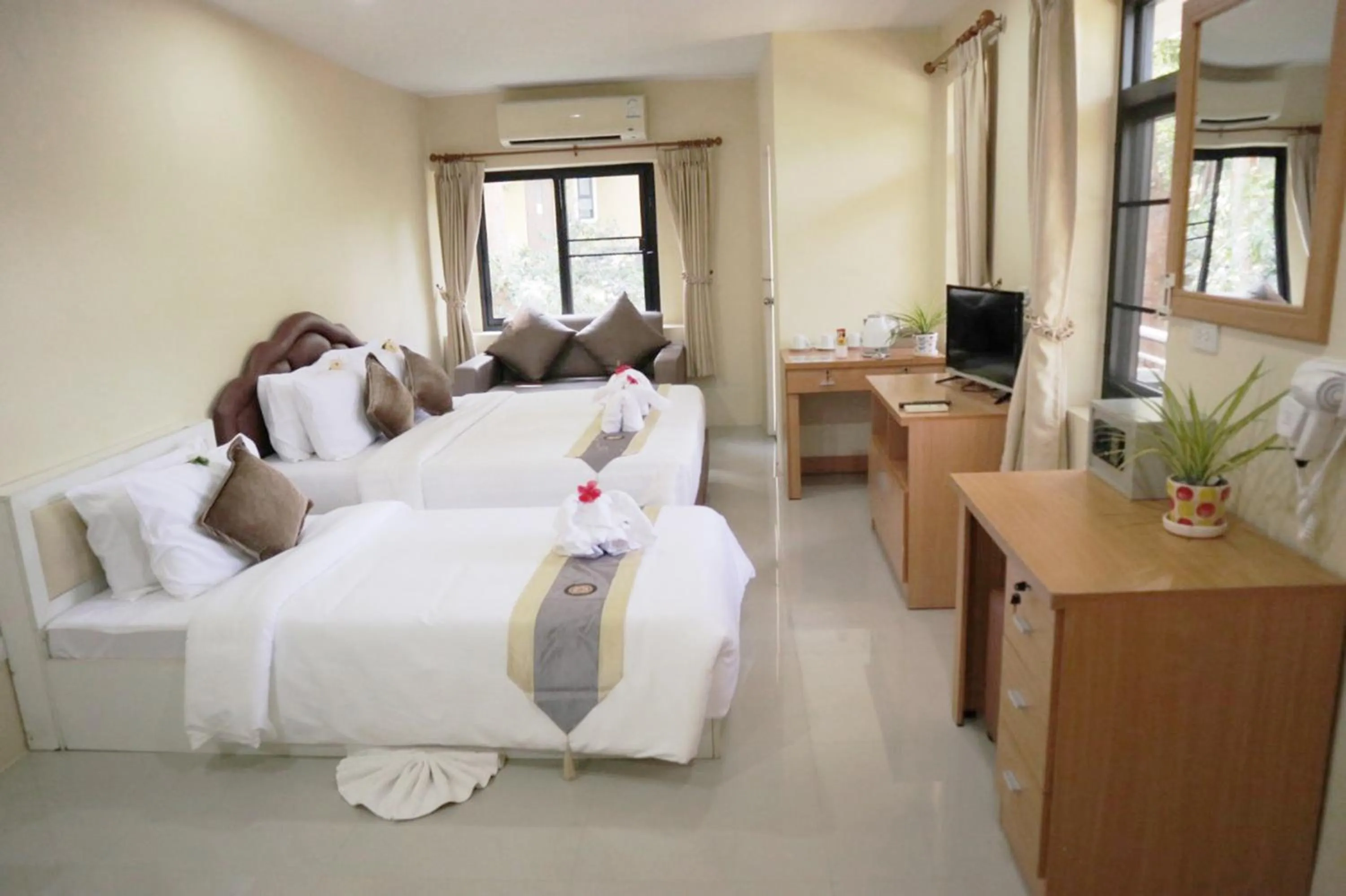 Bed in ChiangRai Lake Hill