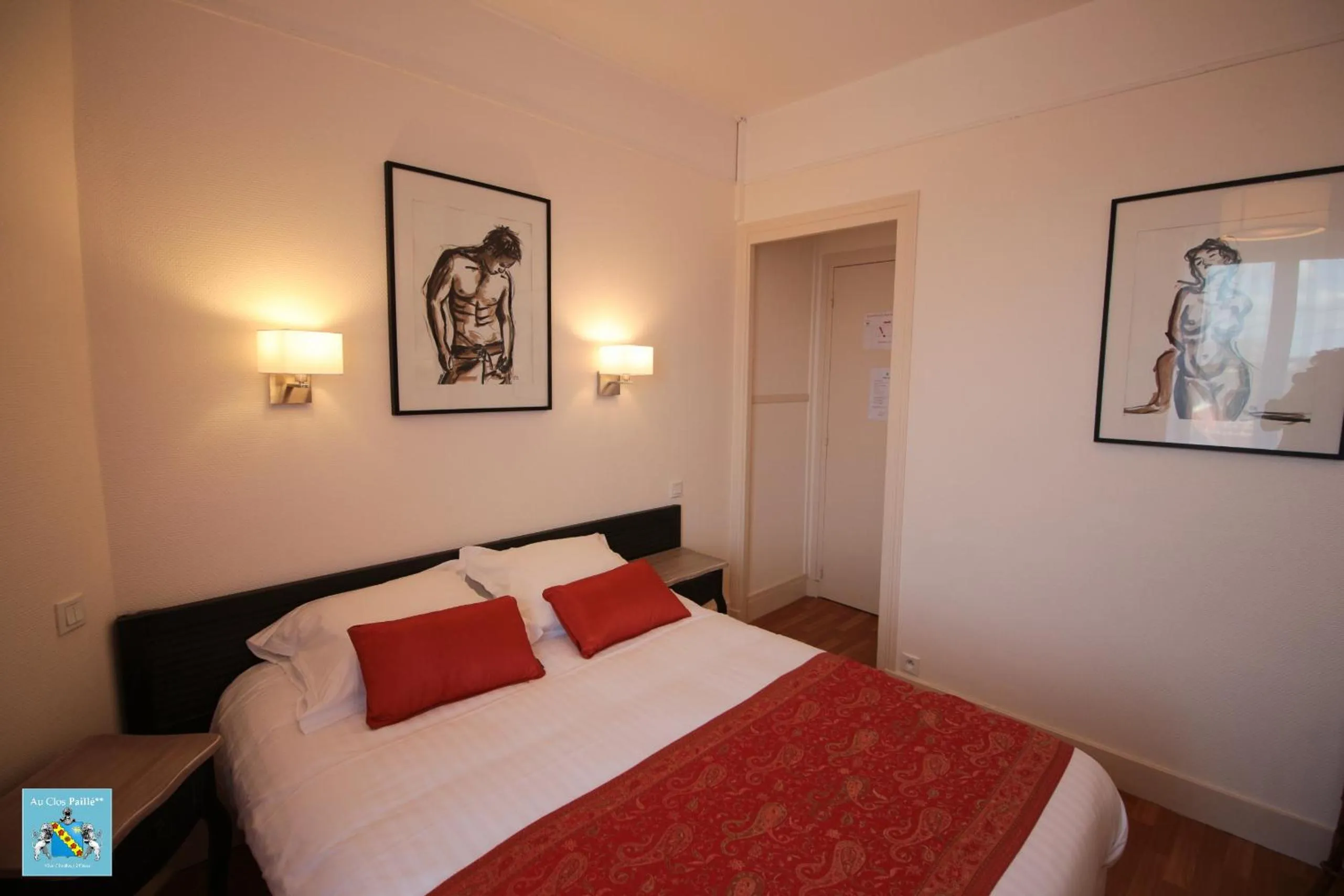 Bedroom in Hôtel Au Clos Paillé La Roche Posay