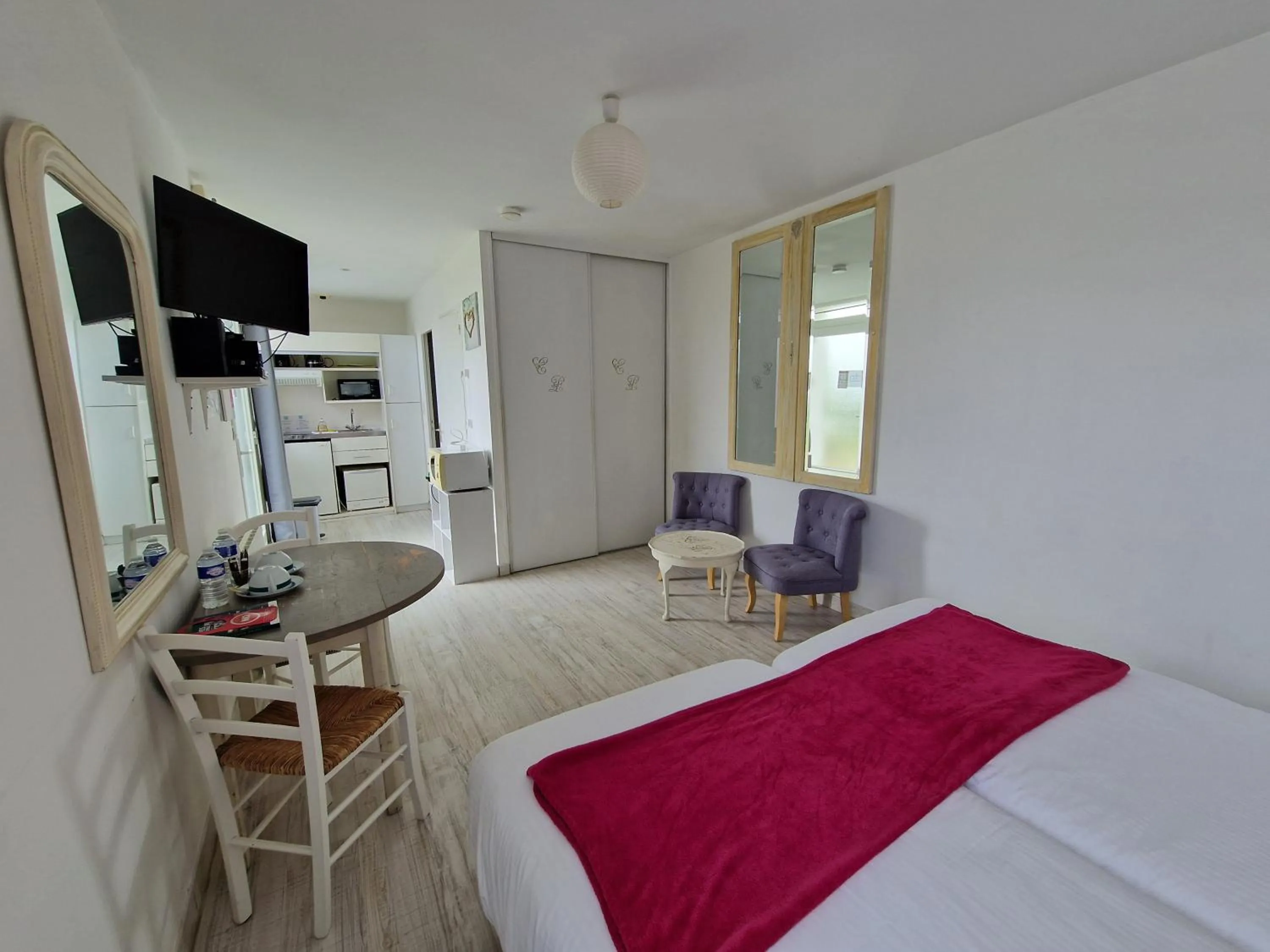 Bed in Au Clos Paillé La Roche Posay