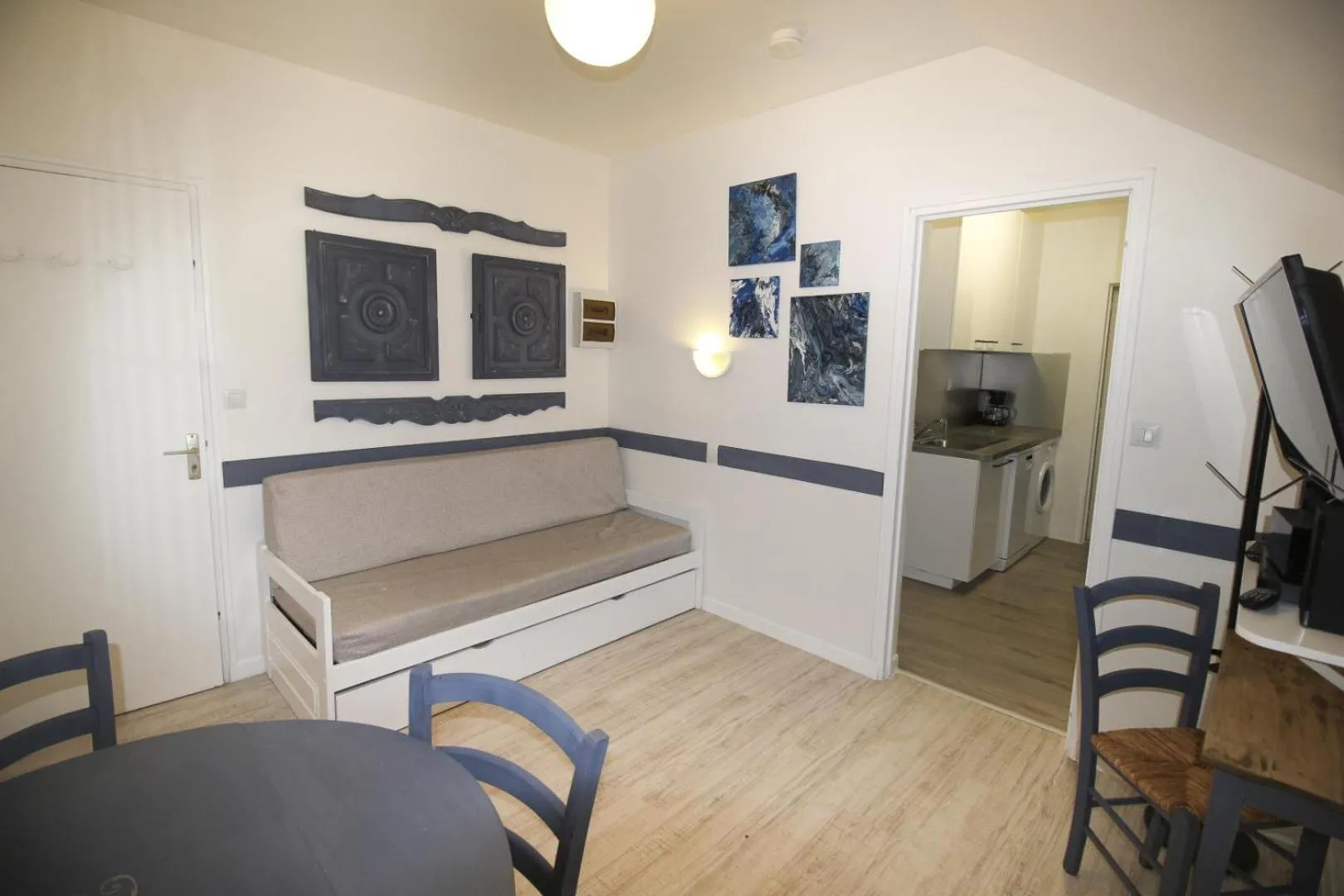 Living room in Hôtel Au Clos Paillé La Roche Posay