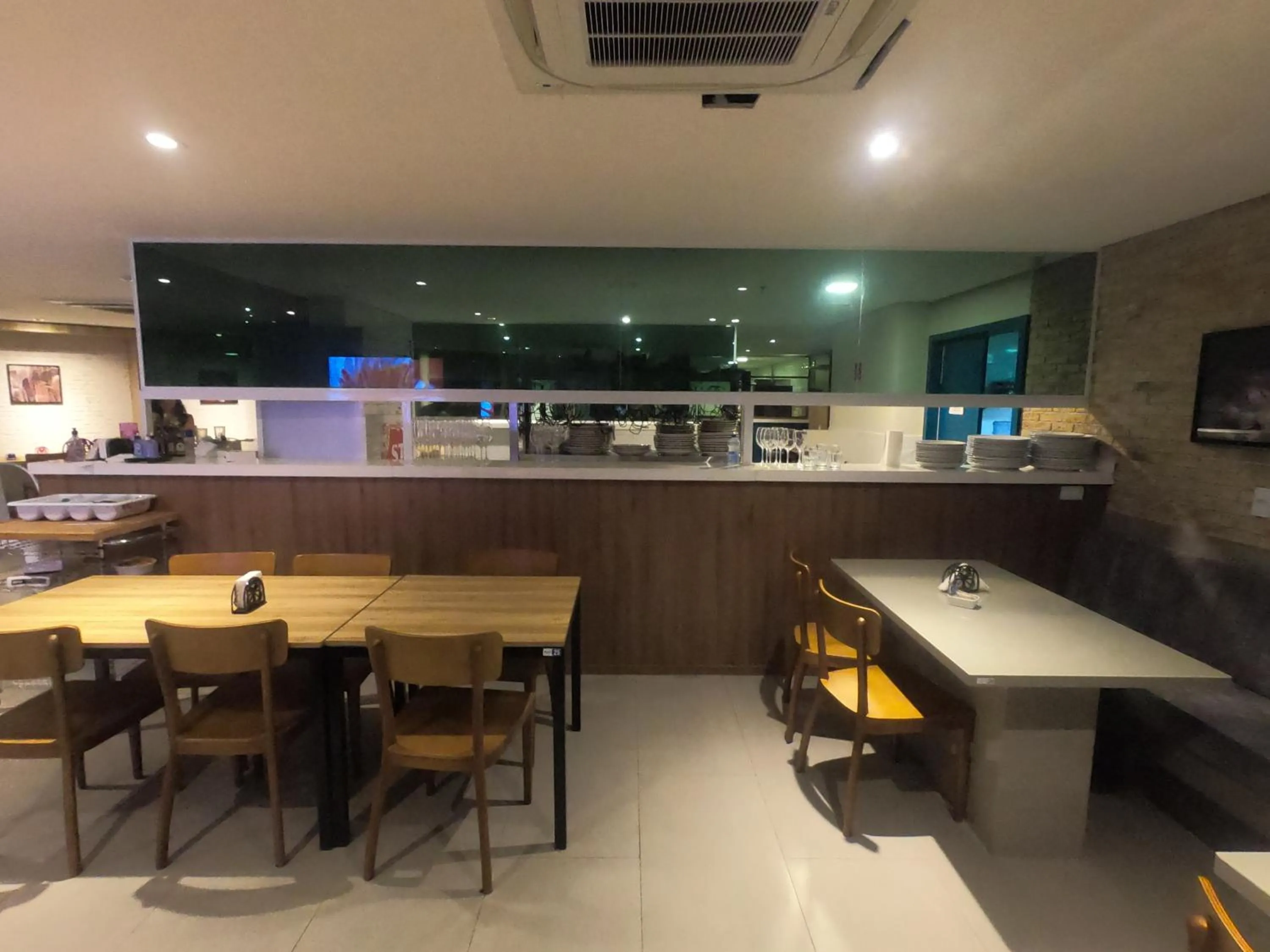 Restaurant/places to eat in Grupo Vip Landscape Fortaleza