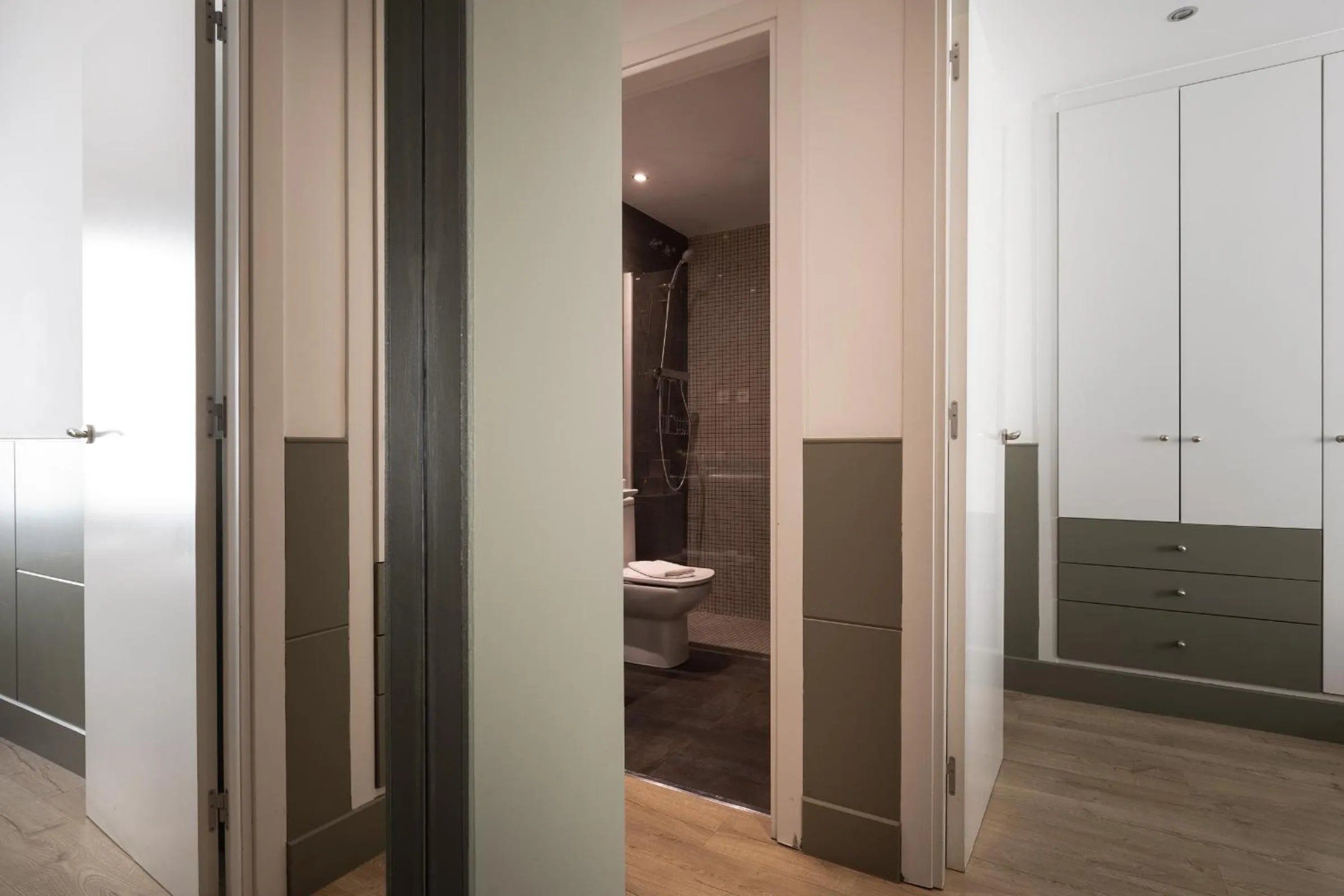 Decorative detail in Enjoybcn Patio de Gala