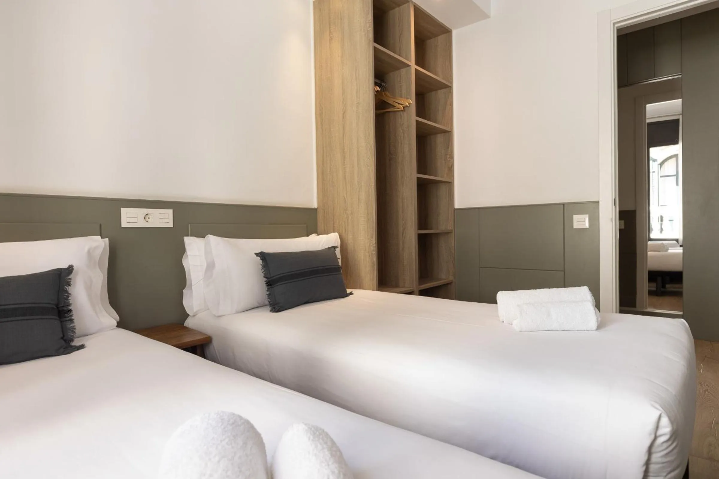 Bed in Enjoybcn Patio de Gala