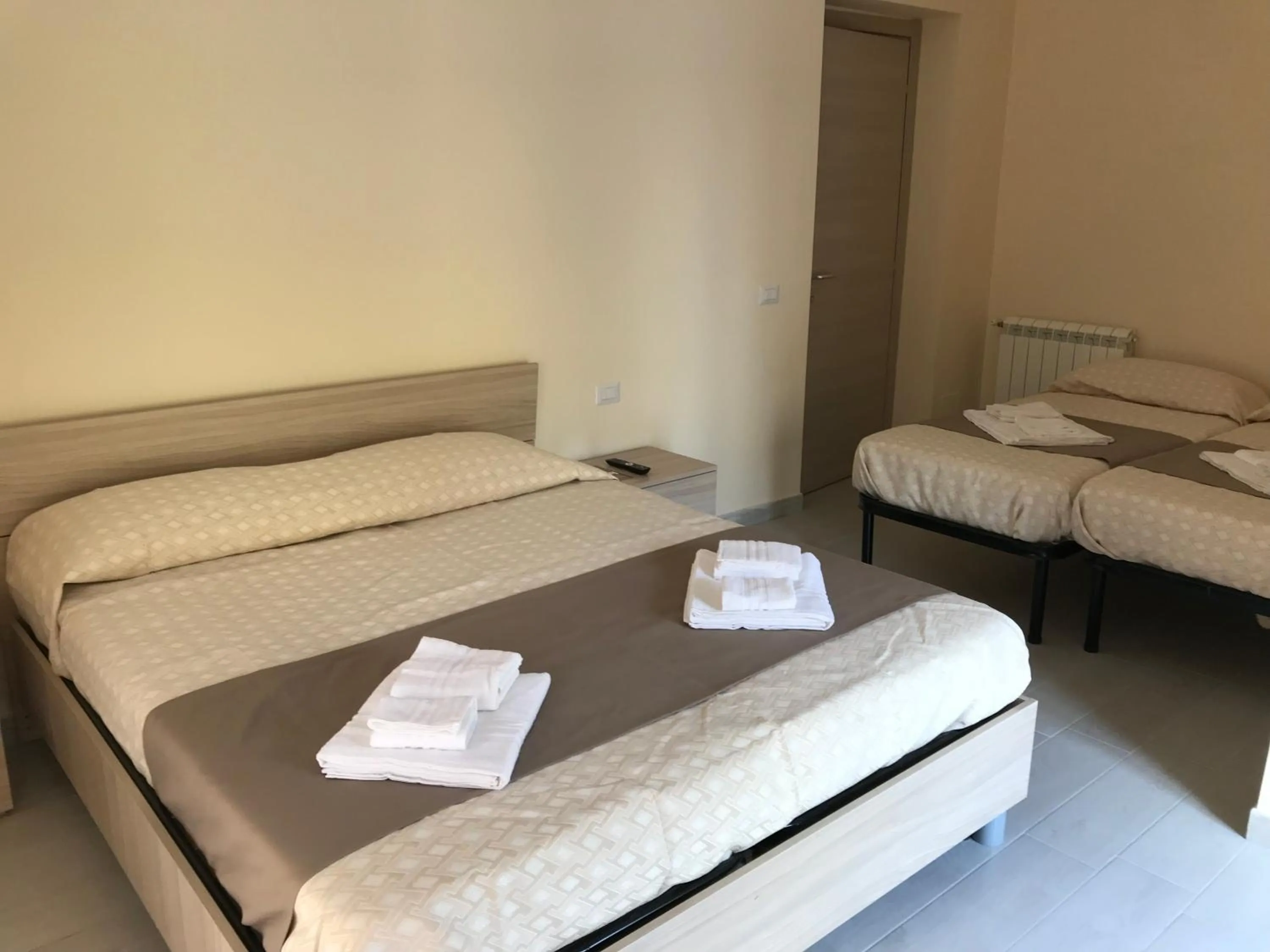 Bed in B&B Trieste Caltanissetta