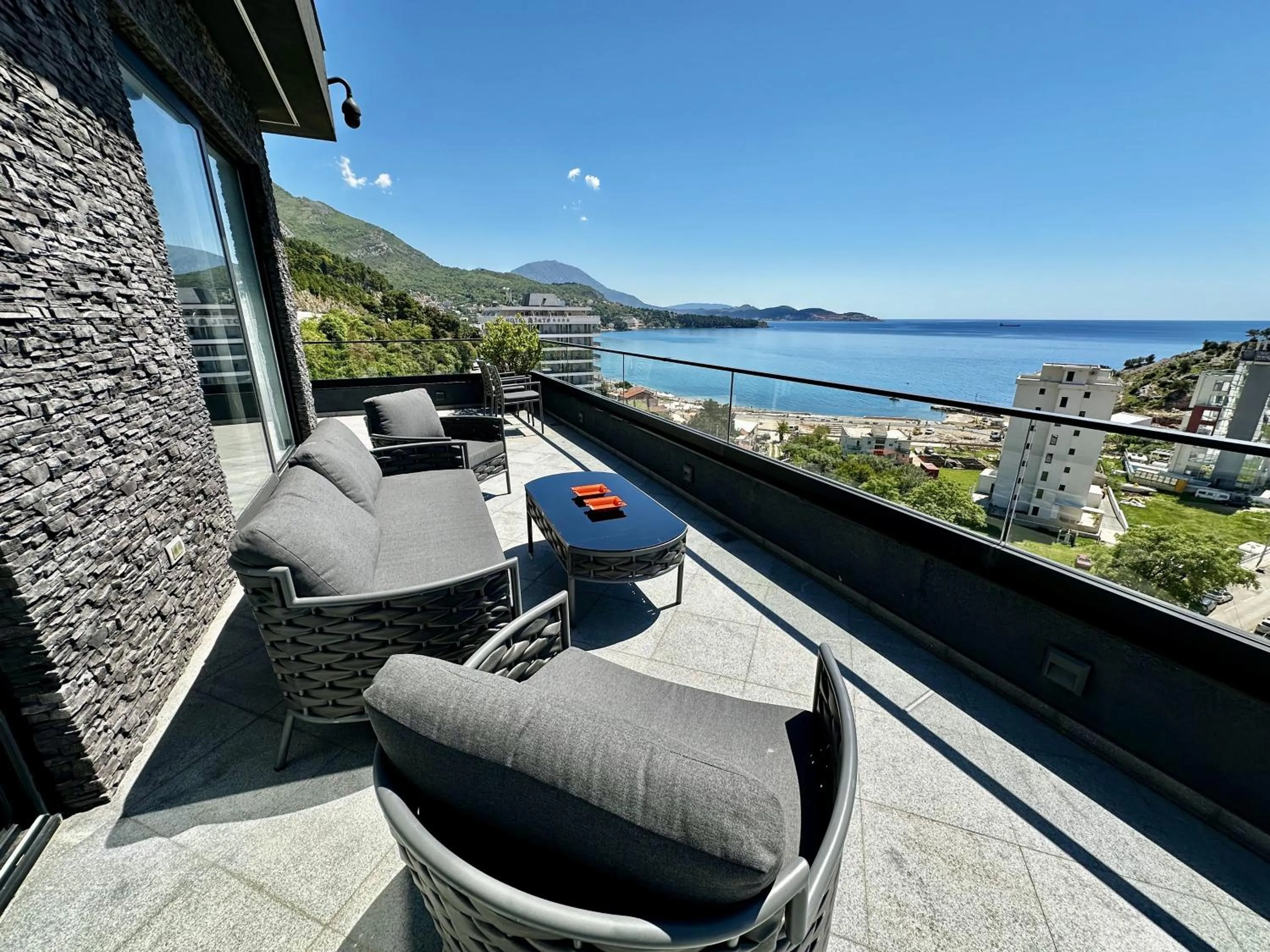 Patio in Hotel Del Medio
