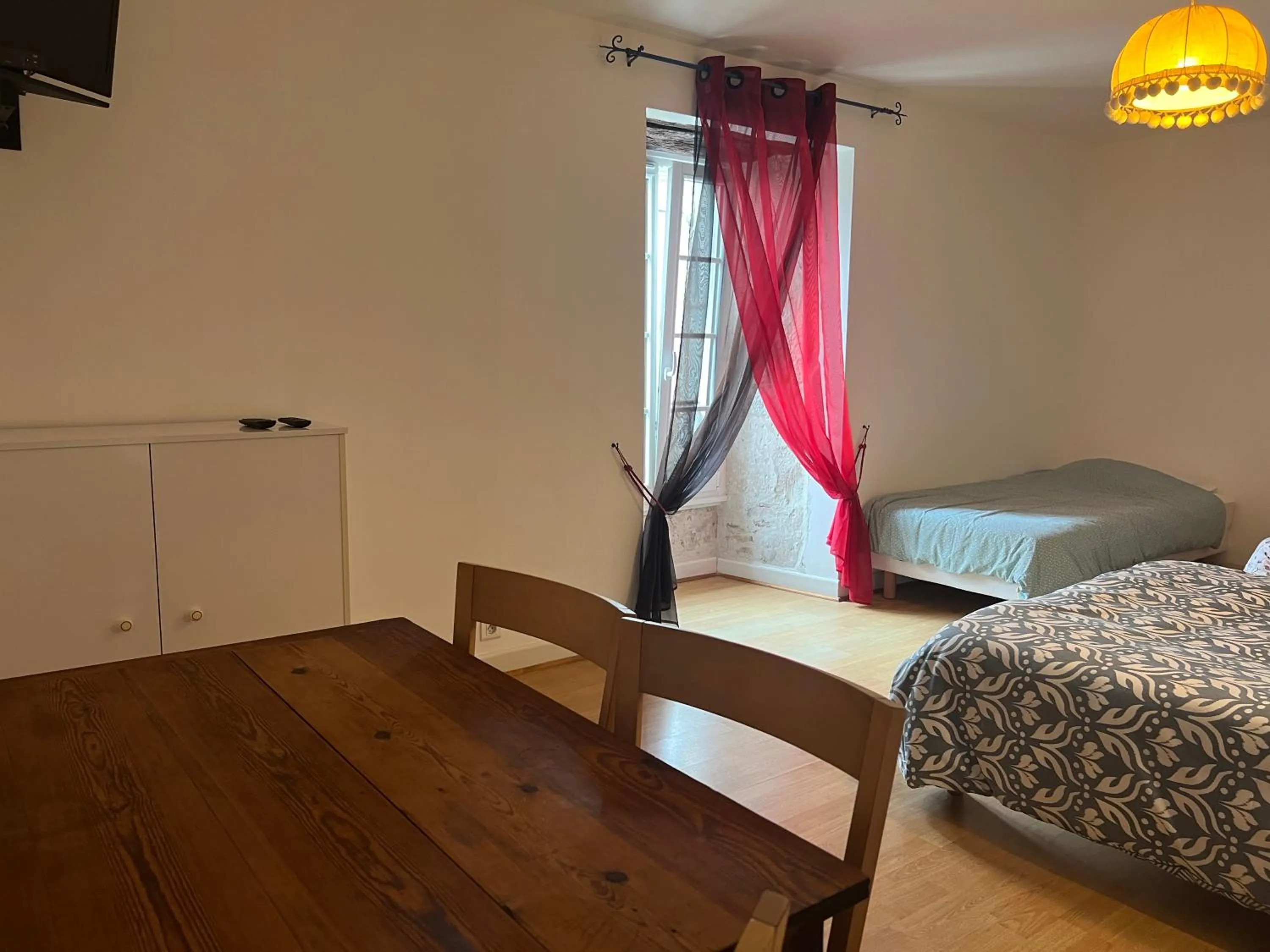 Bed in Le Beffroi