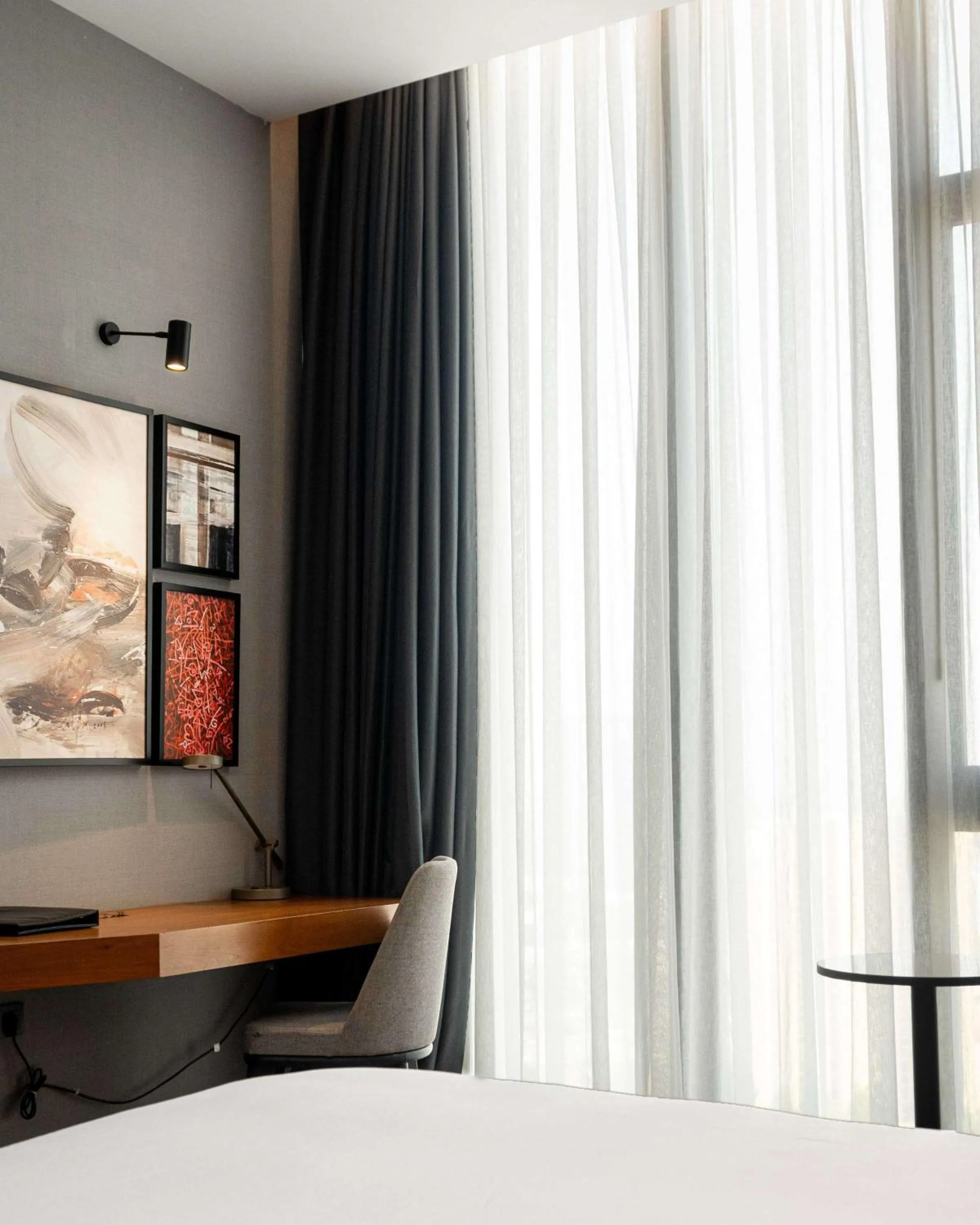 Photo of the whole room, Bed in Radisson Blu Hotel & Conference Center, Niamey