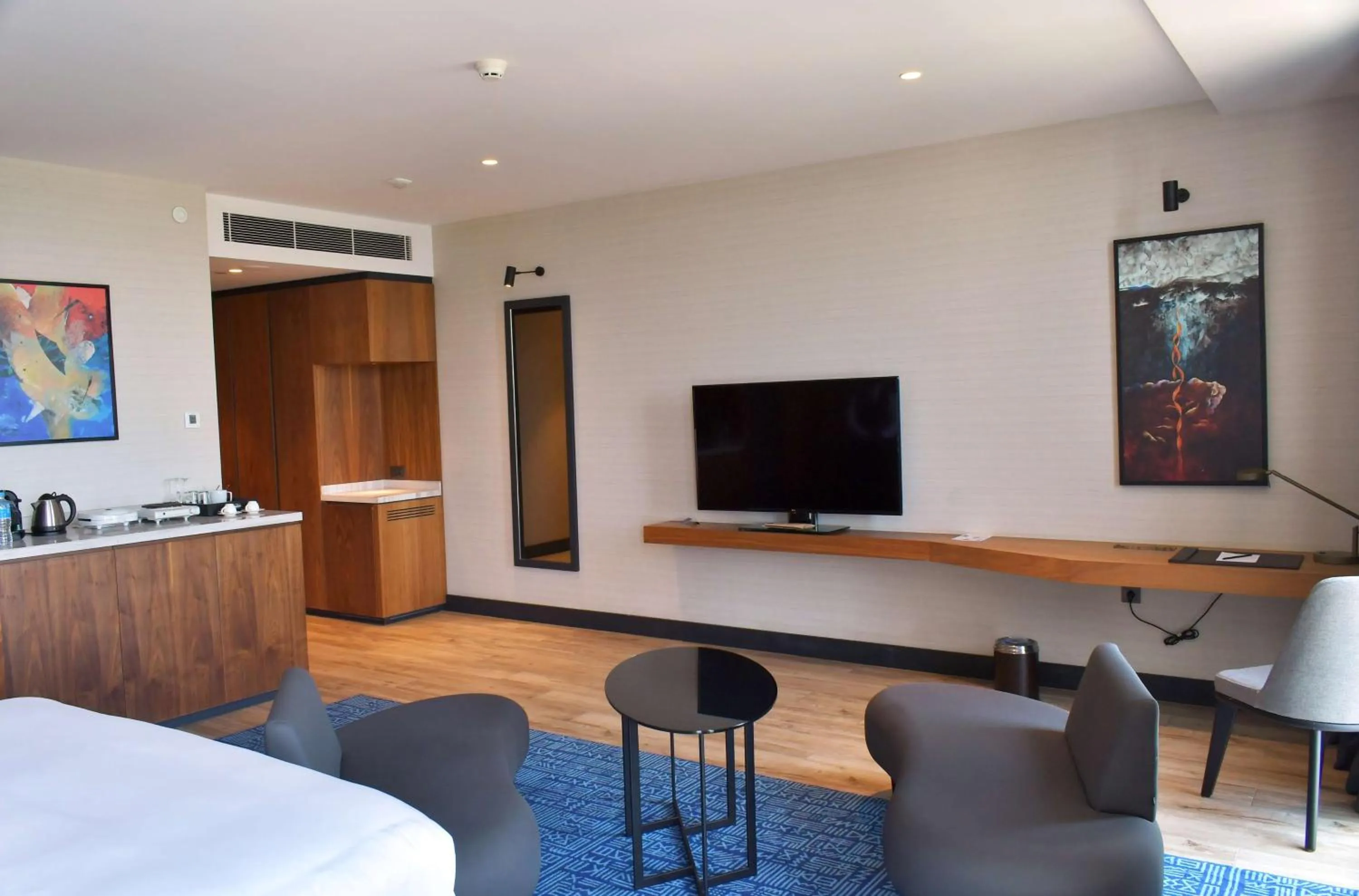 Photo of the whole room in Radisson Blu Hotel & Conference Center, Niamey