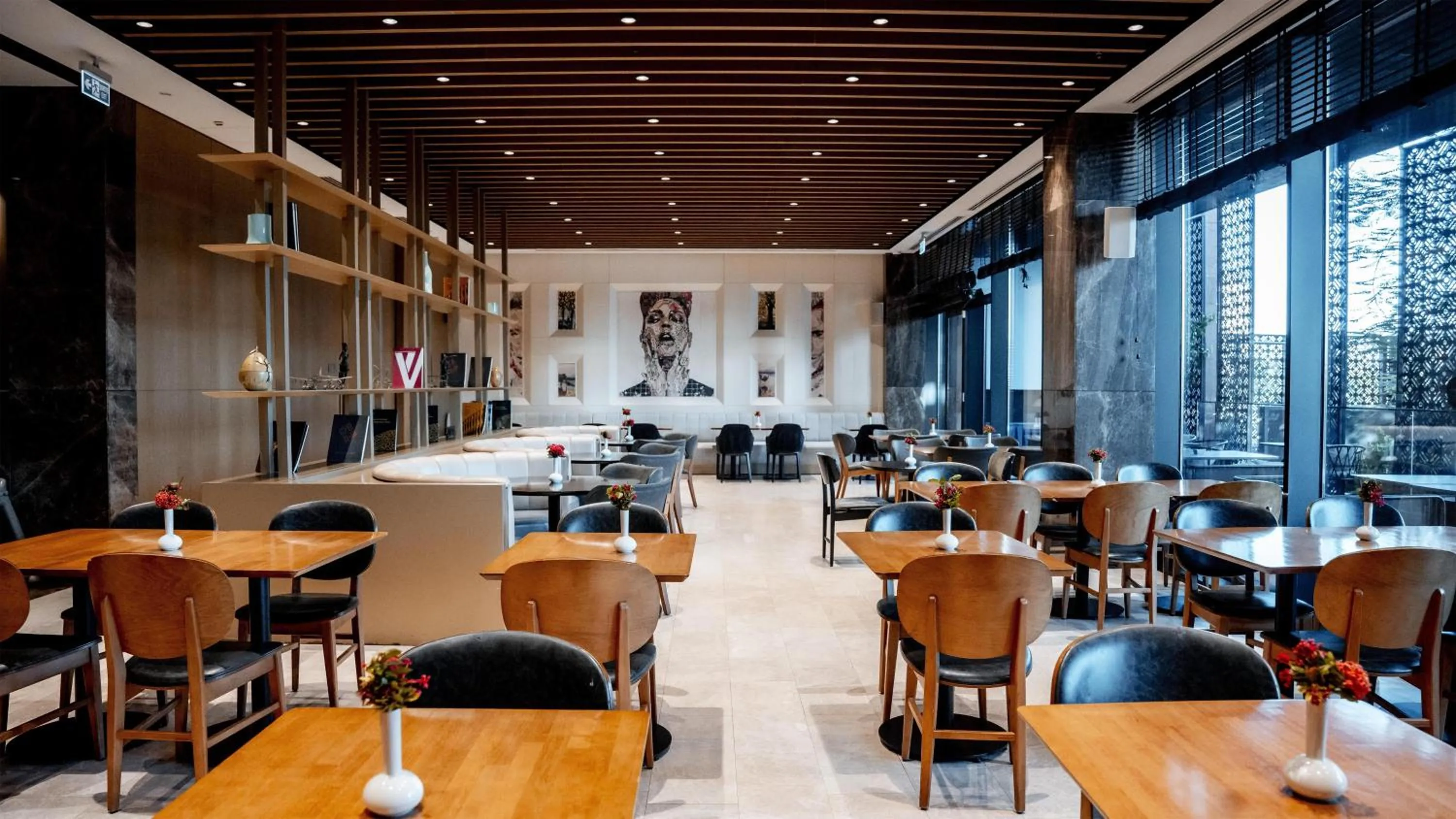 Restaurant/places to eat in Radisson Blu Hotel & Conference Center, Niamey