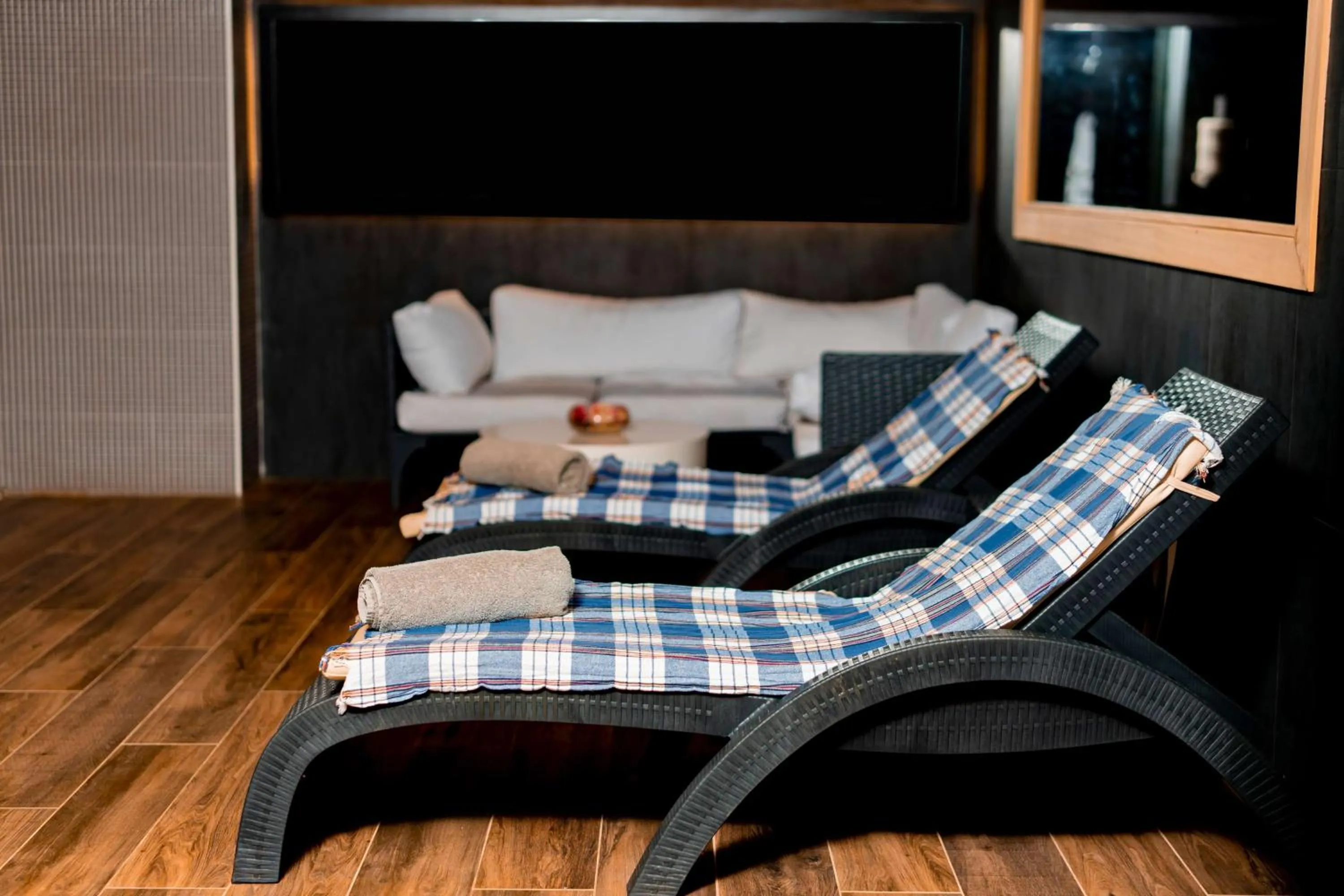 Spa and wellness centre/facilities, Bed in Radisson Blu Hotel & Conference Center, Niamey