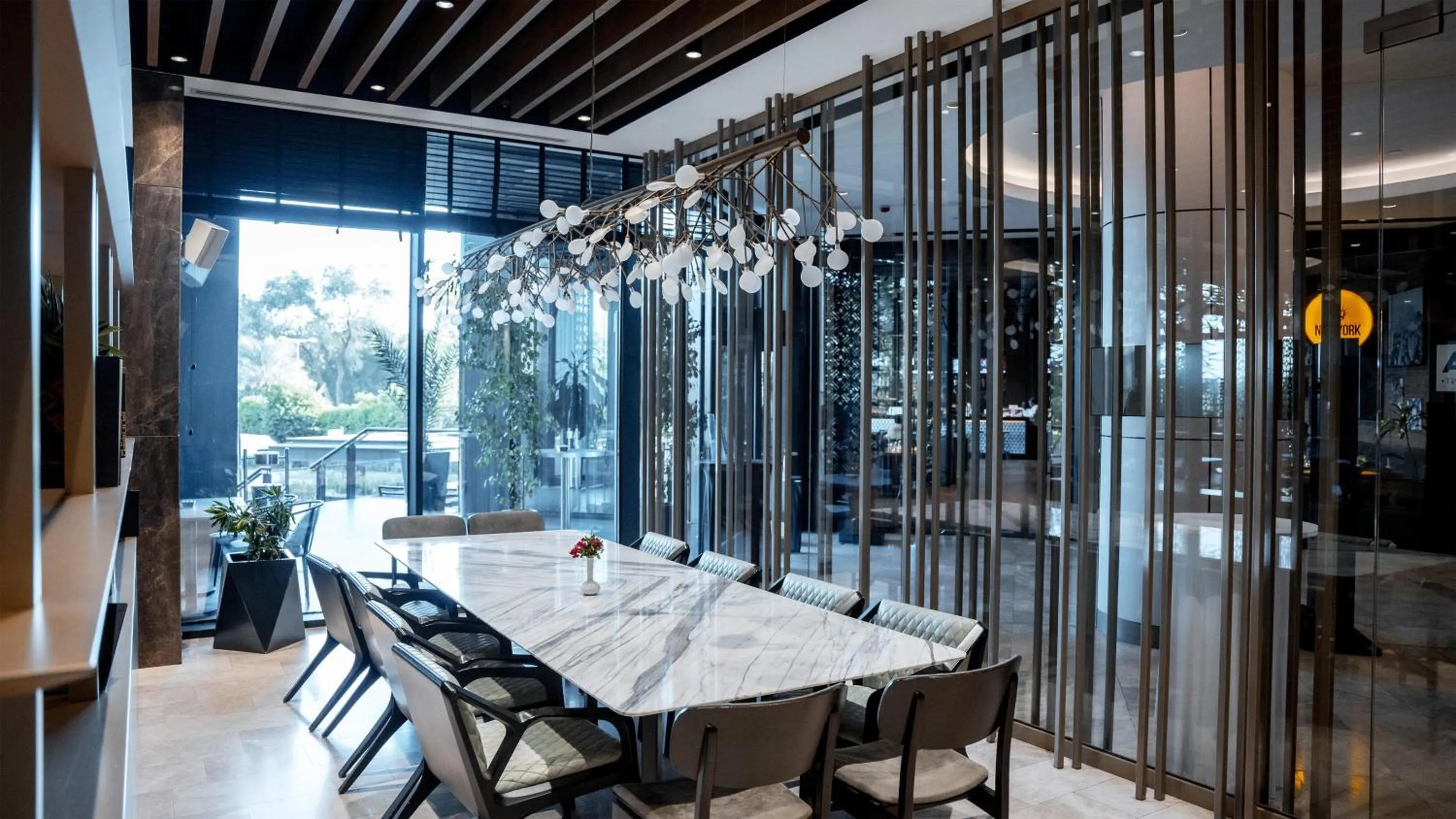 Restaurant/places to eat in Radisson Blu Hotel & Conference Center, Niamey