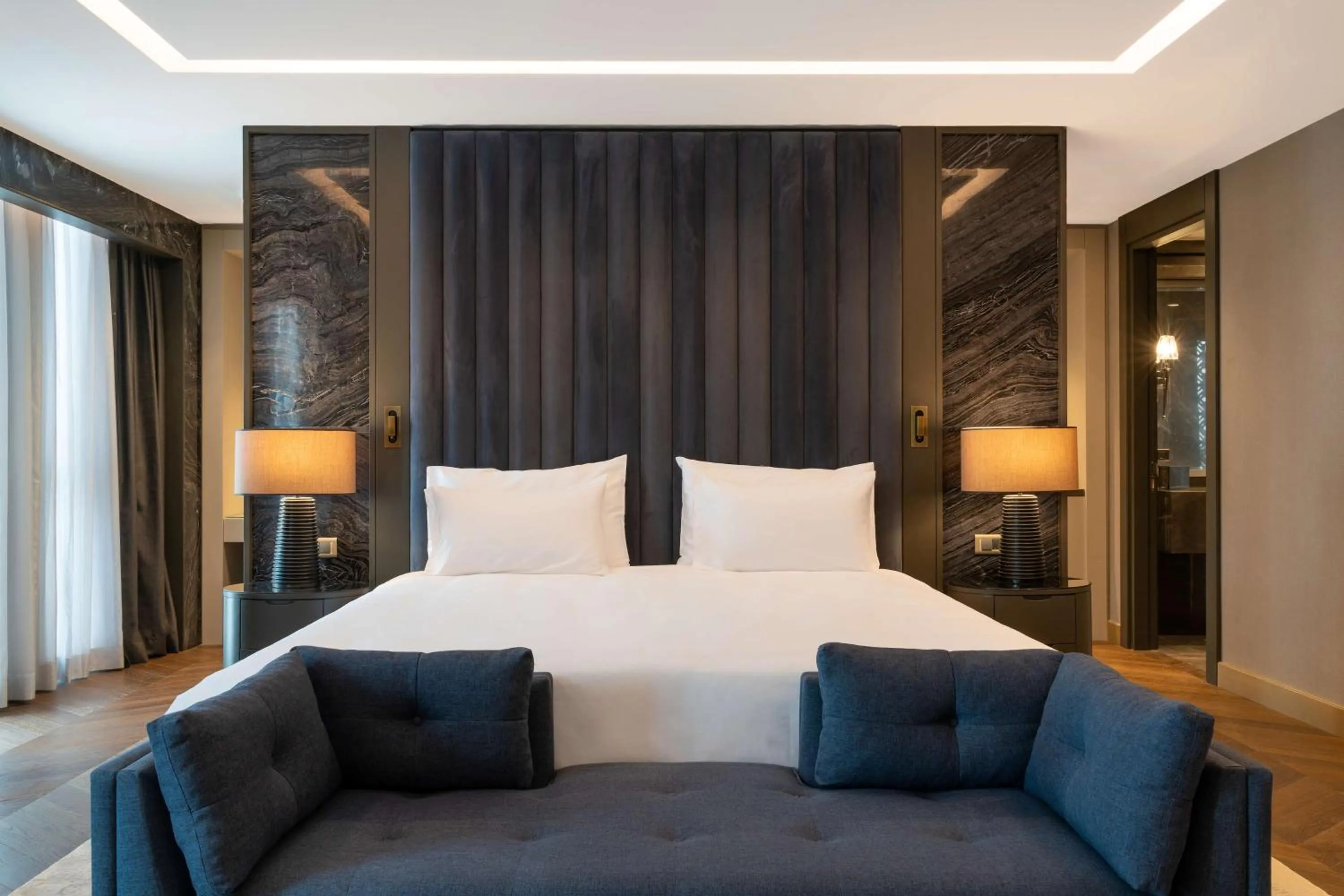 Photo of the whole room, Bed in Radisson Blu Hotel & Conference Center, Niamey