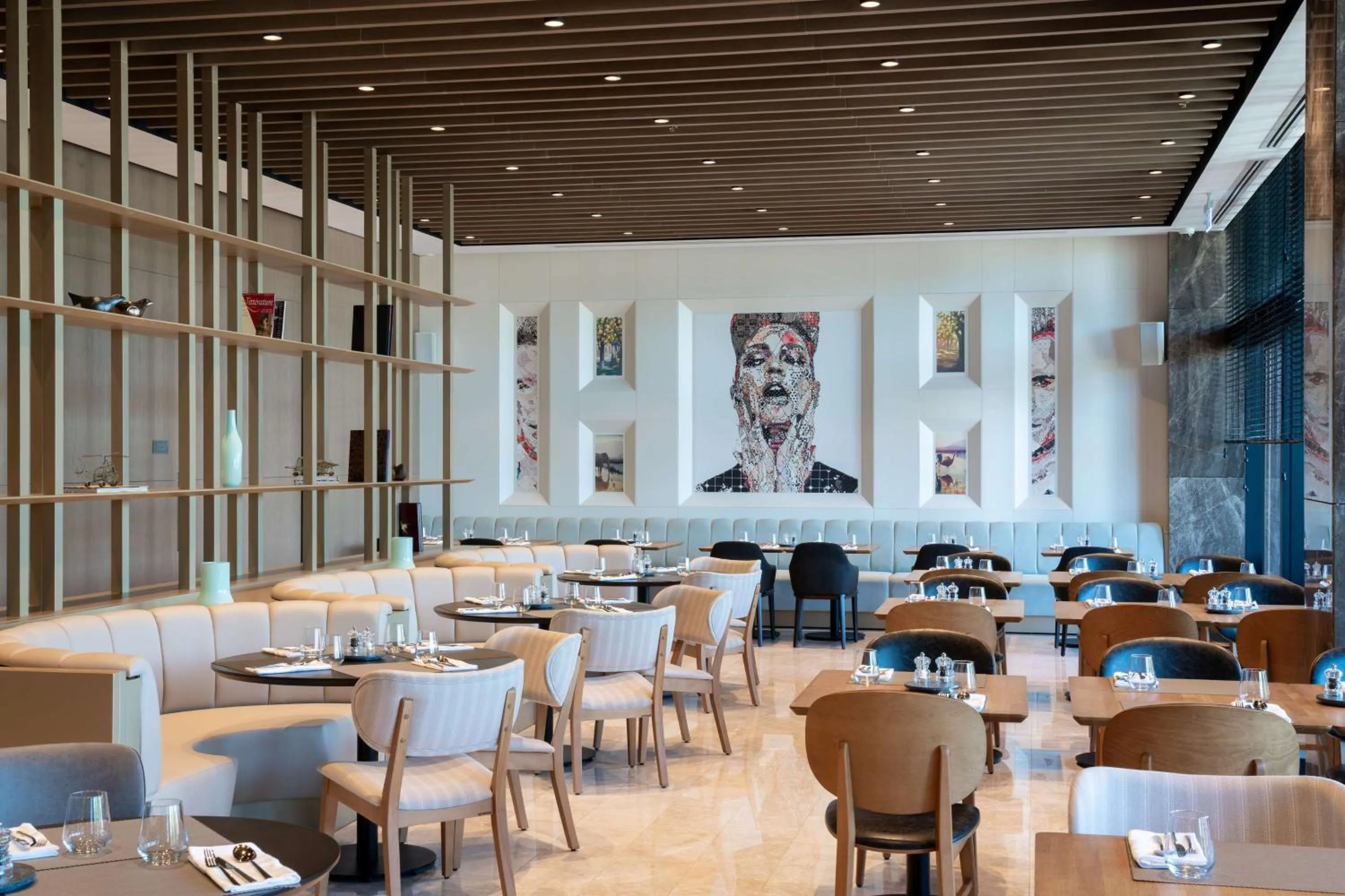 Restaurant/places to eat in Radisson Blu Hotel & Conference Center, Niamey