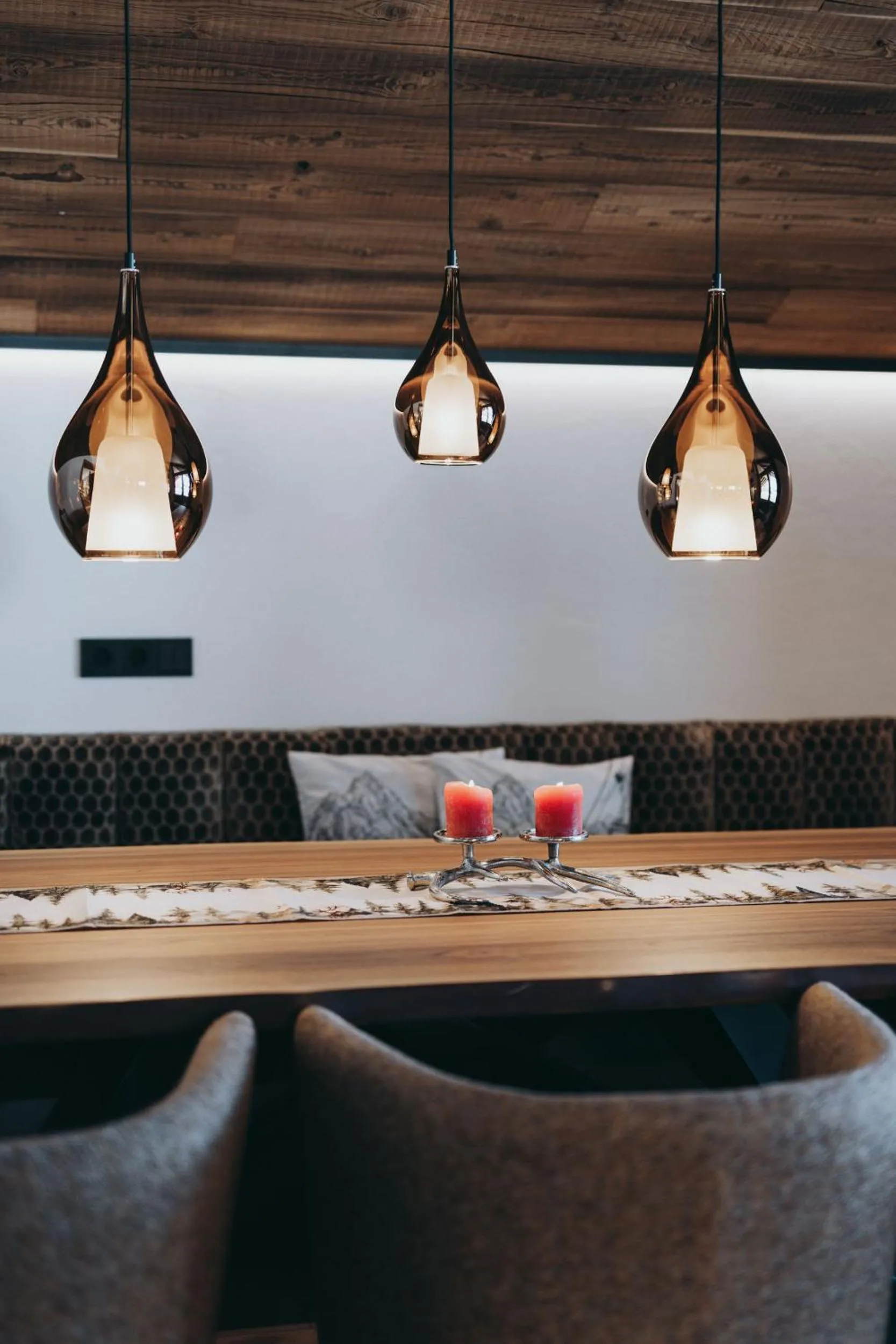 Dining area in Balma Restaurant Suites