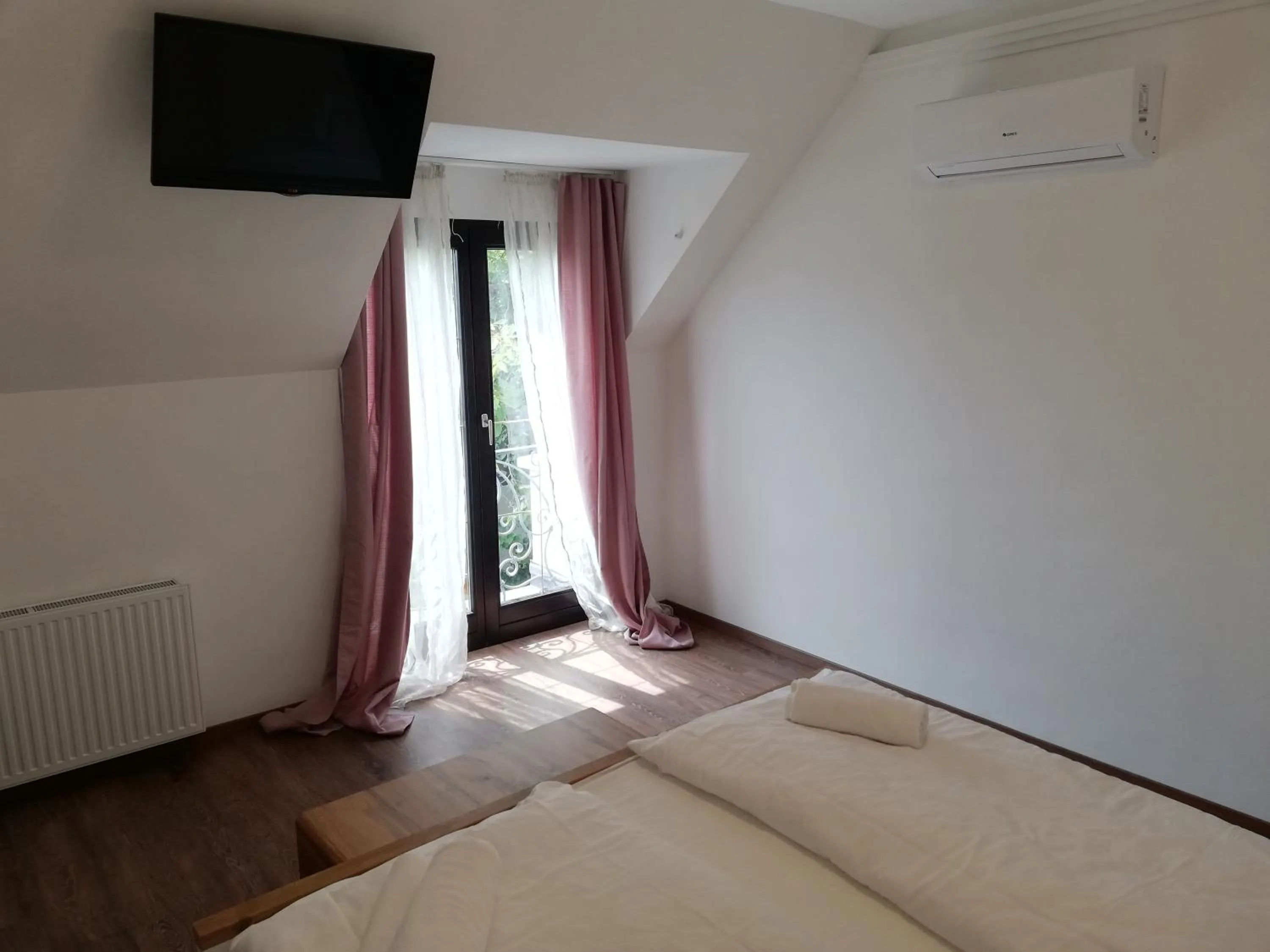 Bed in Levanda Panzió