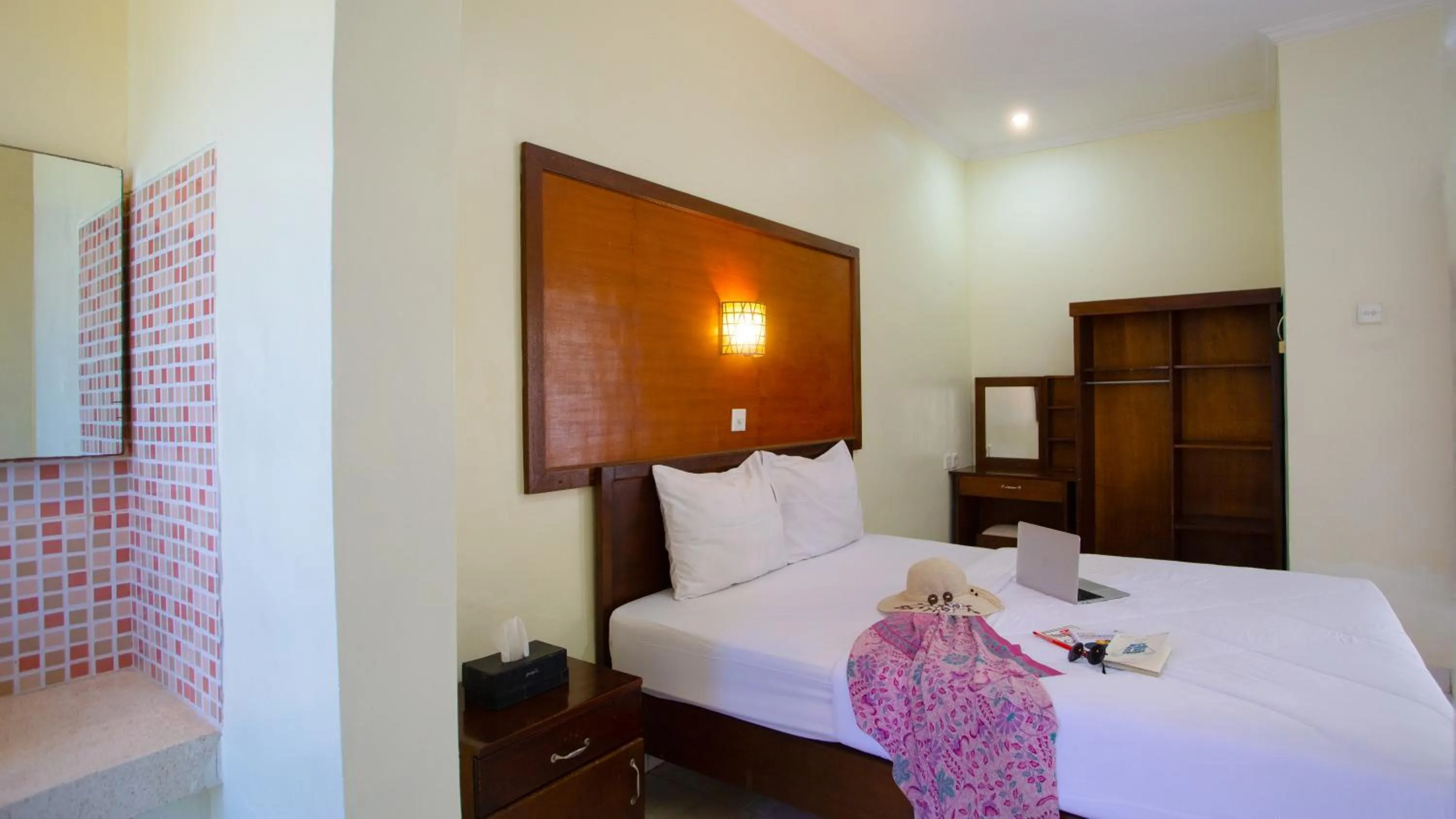 Bed in Teges Inn Kuta