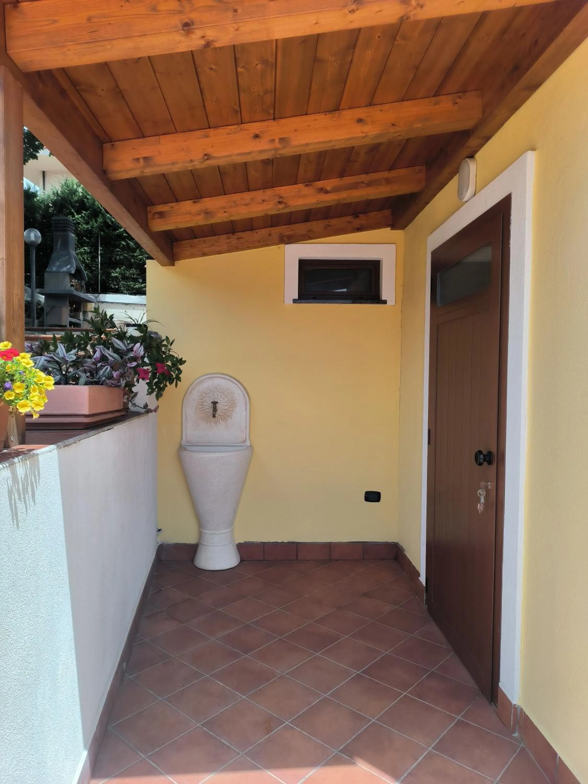 Patio in Aria Di mare b&b family