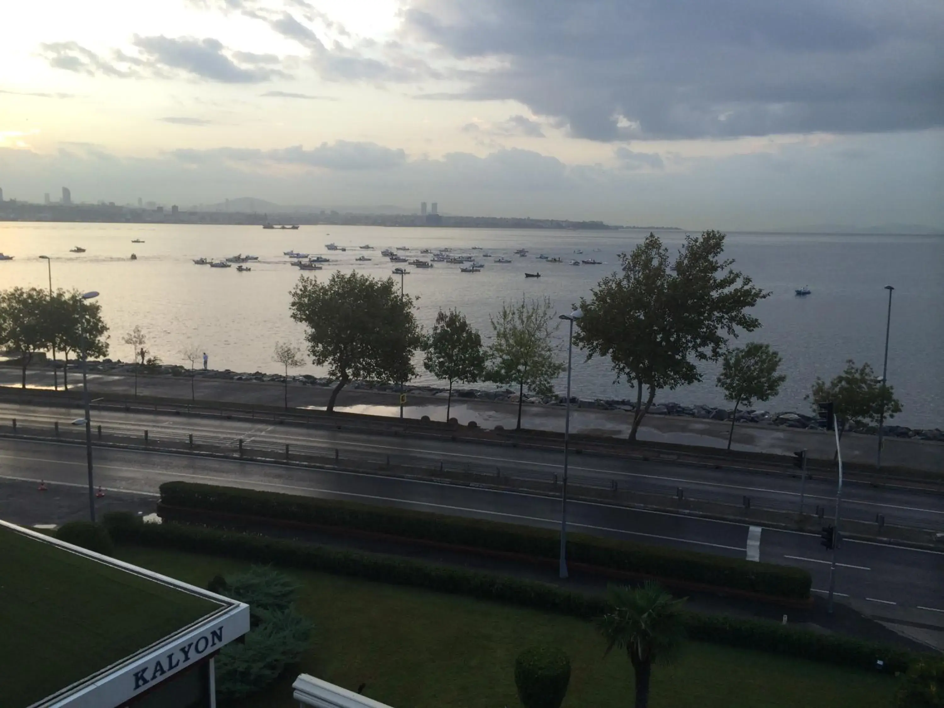 Facade/entrance in Kalyon Hotel Istanbul Facade/entrance in Kalyon Hotel Istanbul