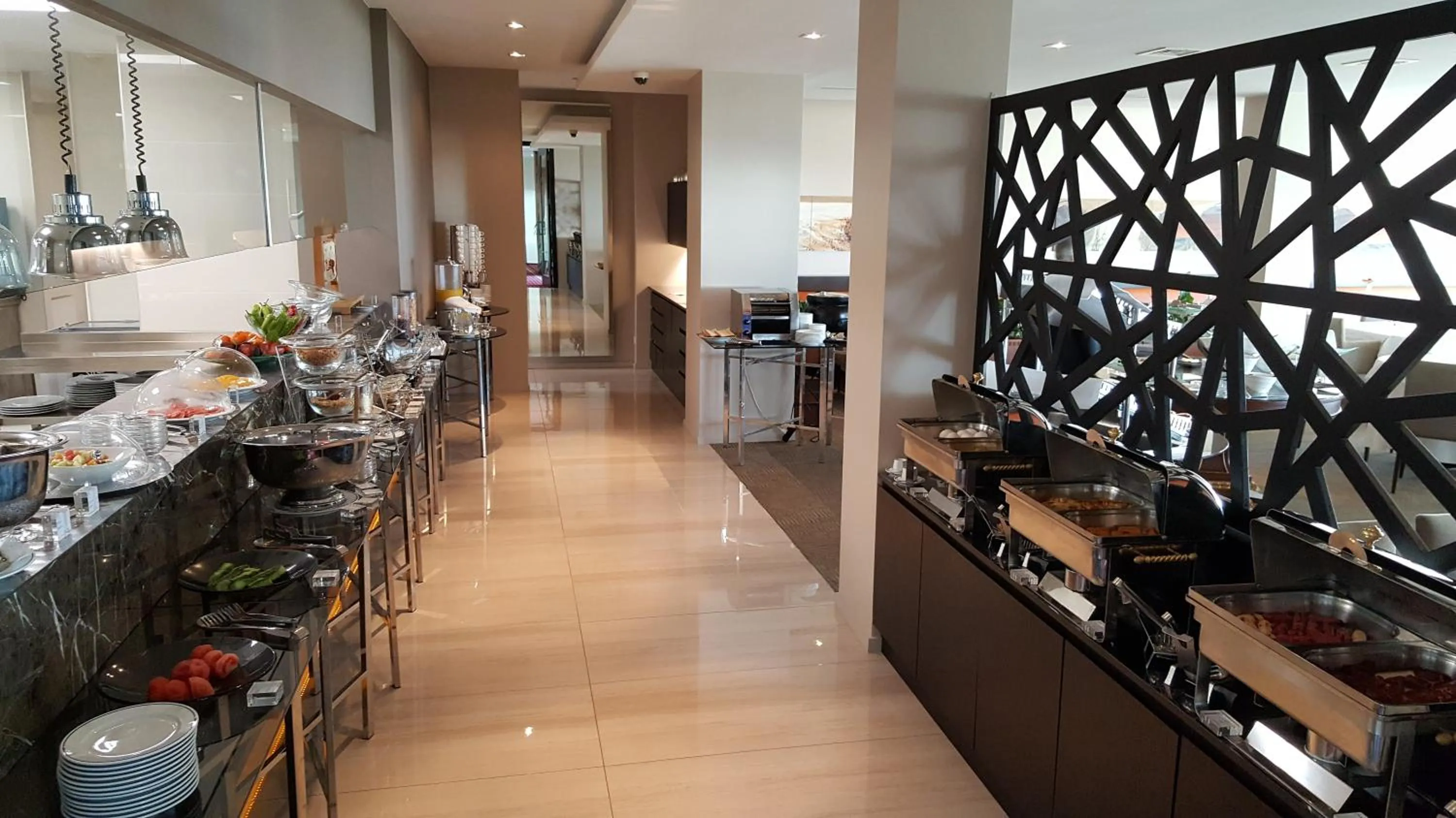 Restaurant/places to eat in Kalyon Hotel Istanbul