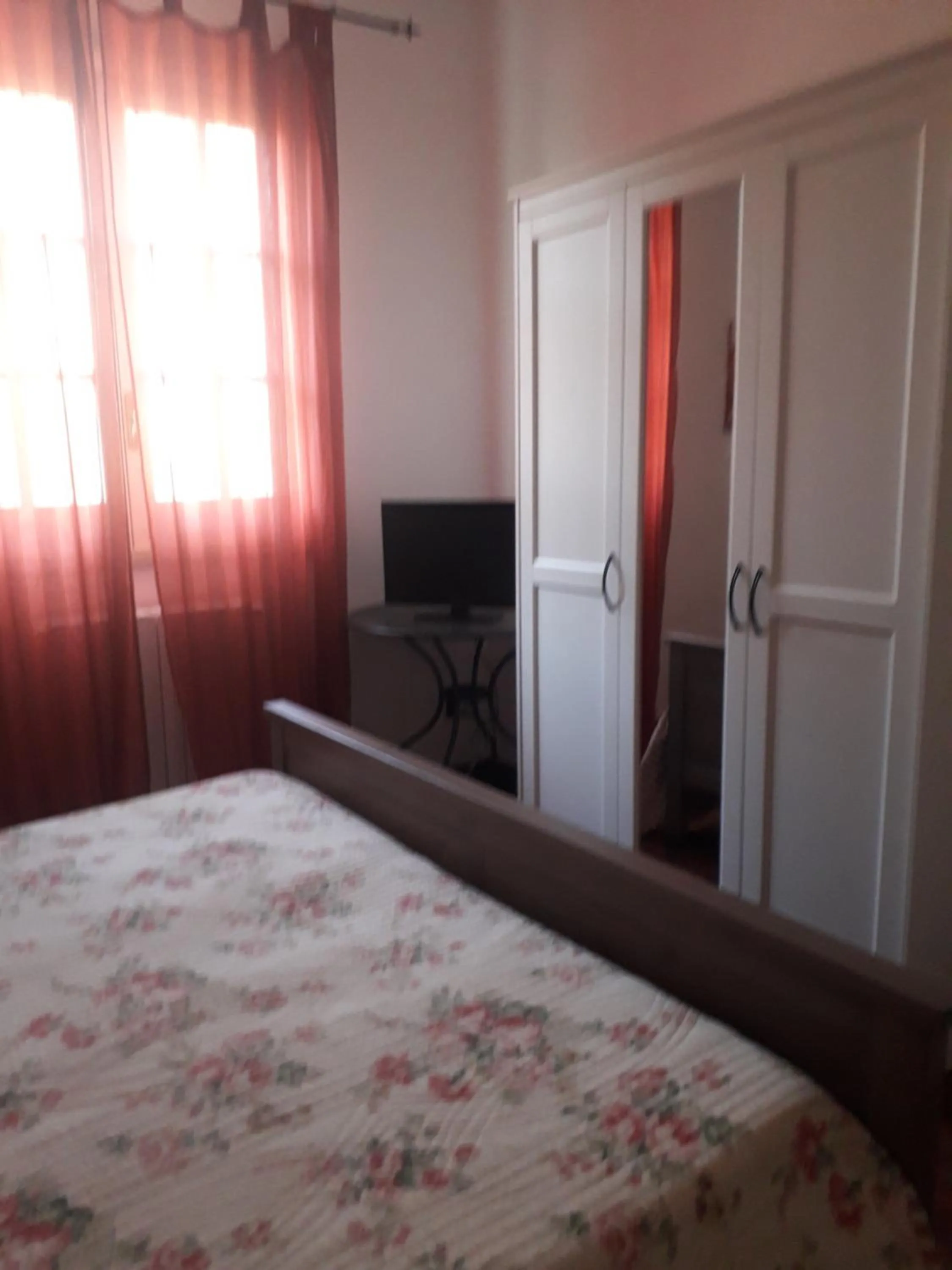 TV and multimedia, Bed in B&B Villa Victoria