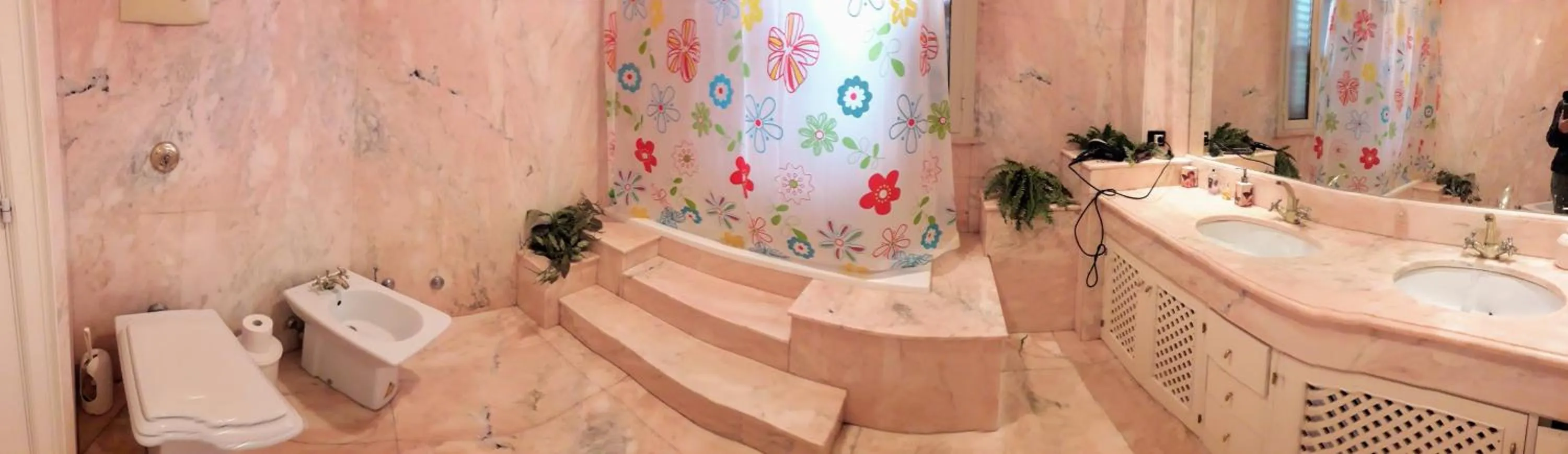 Bathroom in B&B Villa Victoria